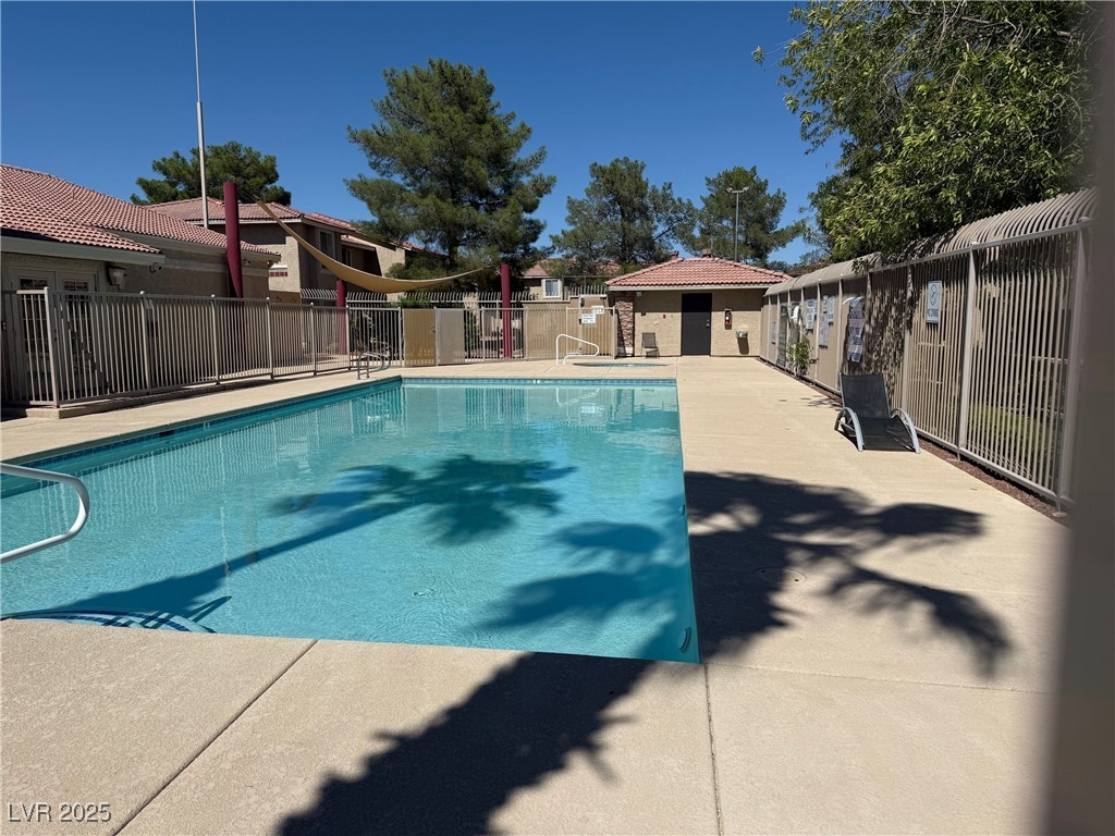 7200 Pirates Cove Road 2004