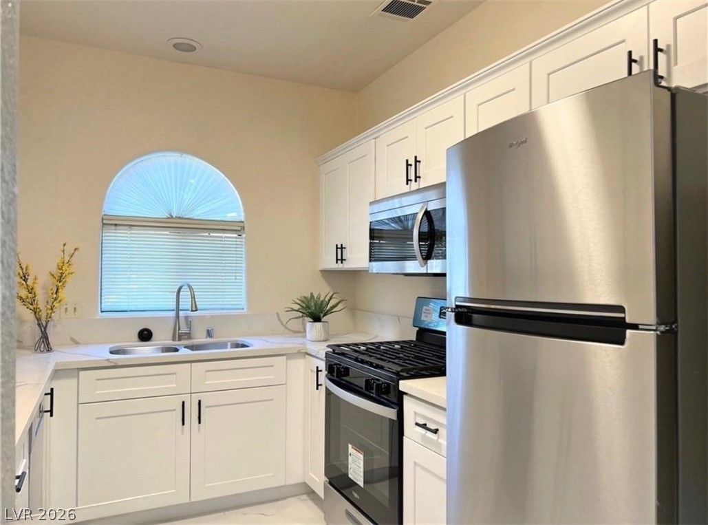 1407 Santa Margarita Street D