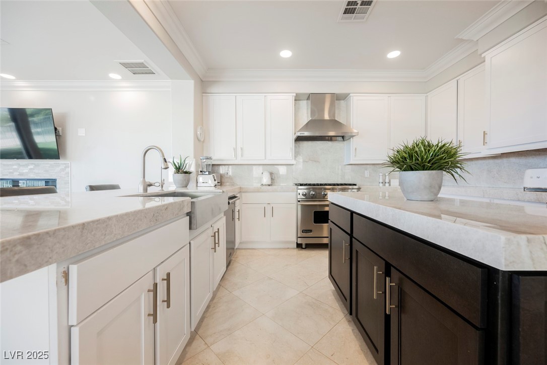 2486 Grassy Spring Place