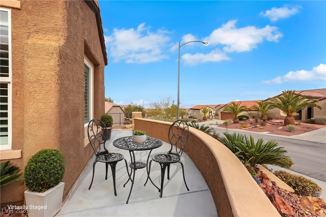 2175 Sandstone Cliffs Drive