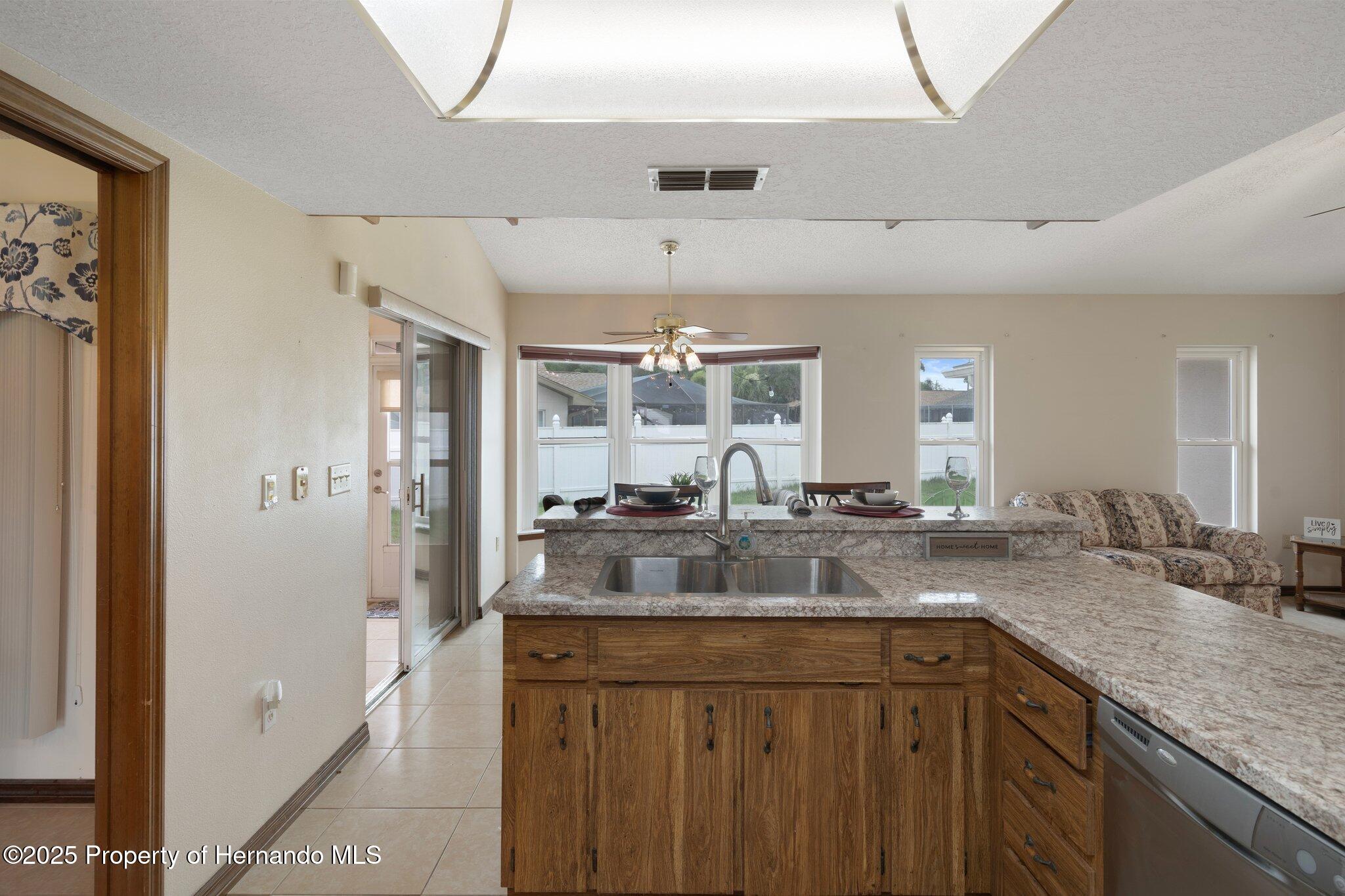 8283 Shoup Street, Spring Hill, Florida image 18