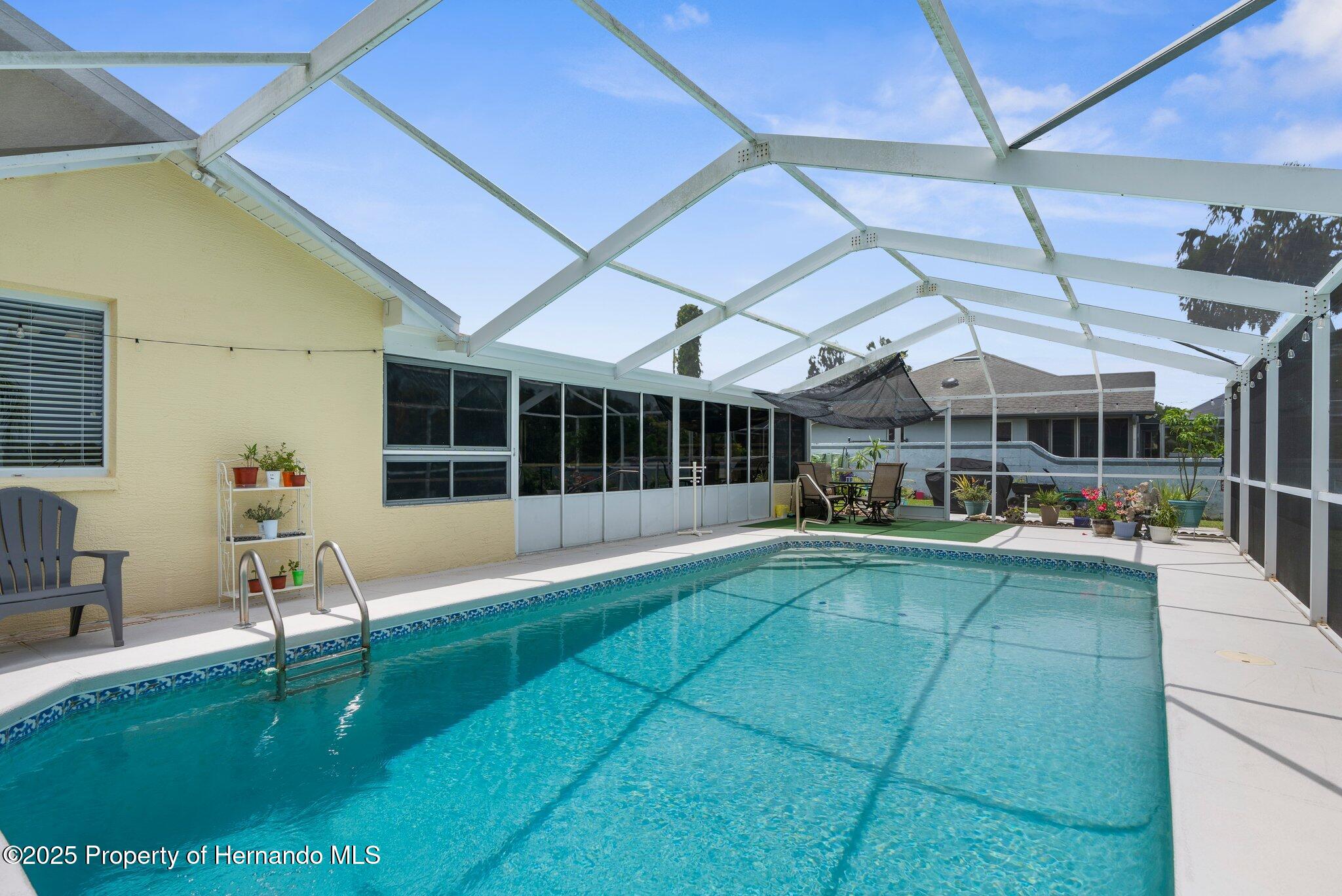 2585 Waterfall Drive, Spring Hill, Florida image 16