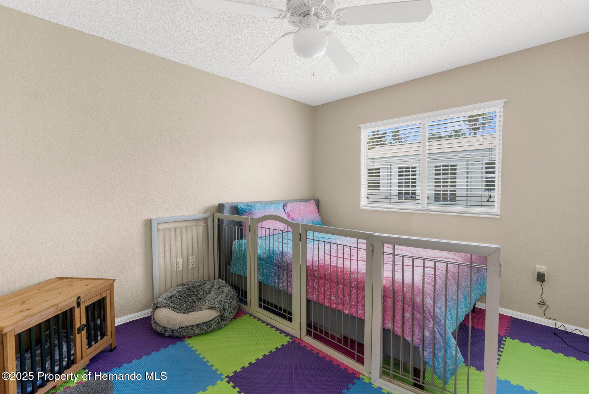 2585 Waterfall Drive, Spring Hill, Florida image 32