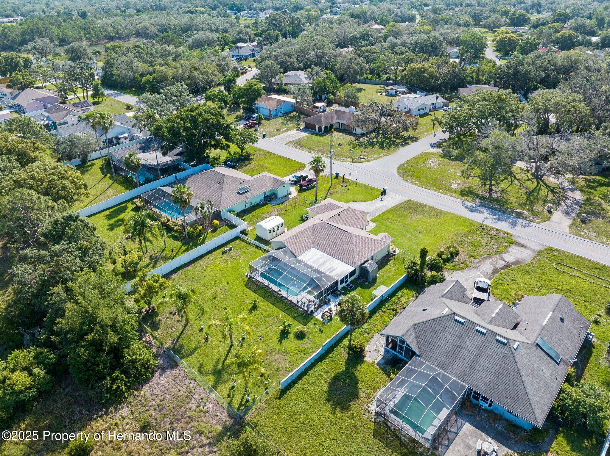 2585 Waterfall Drive, Spring Hill, Florida image 4