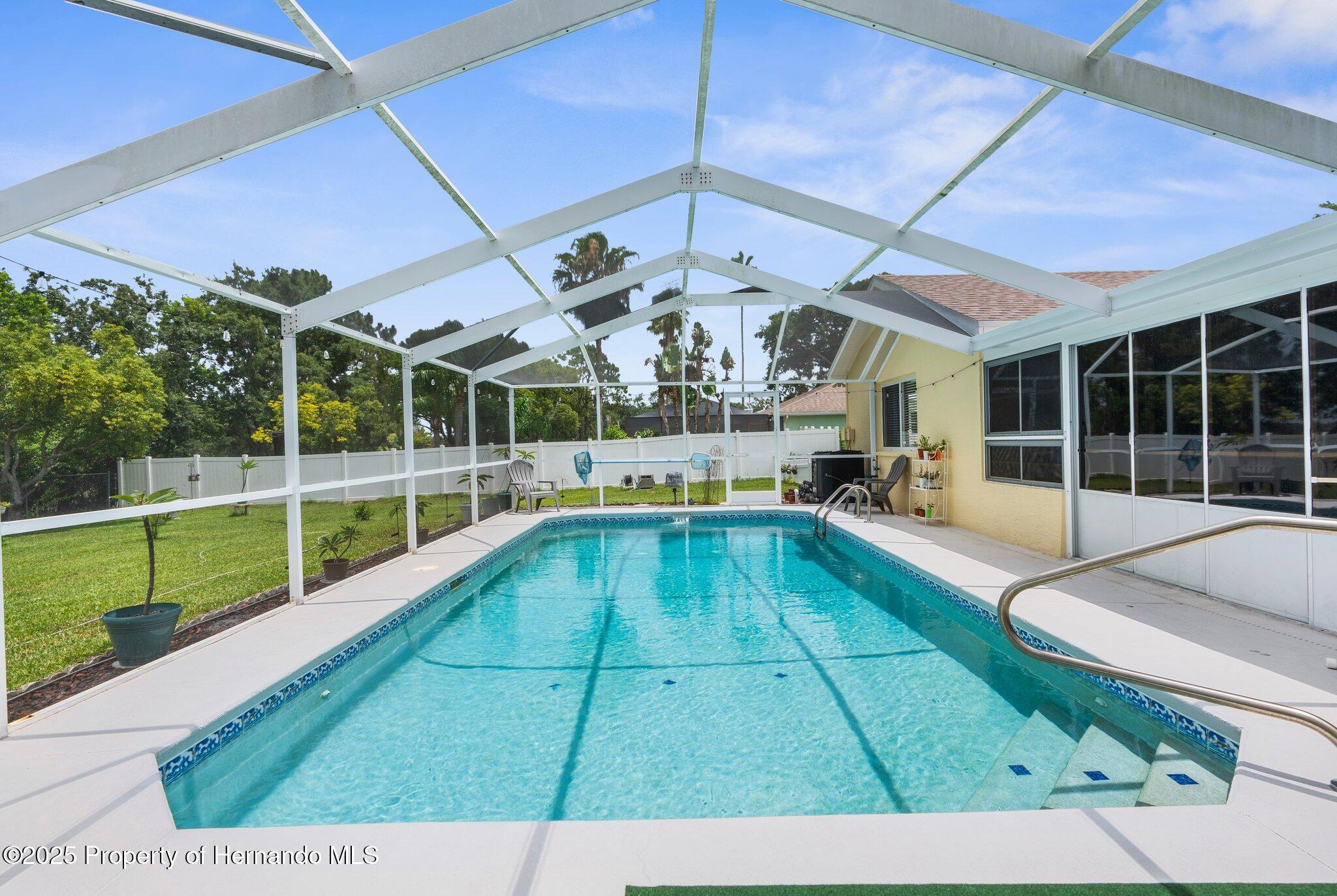 2585 Waterfall Drive, Spring Hill, Florida image 17