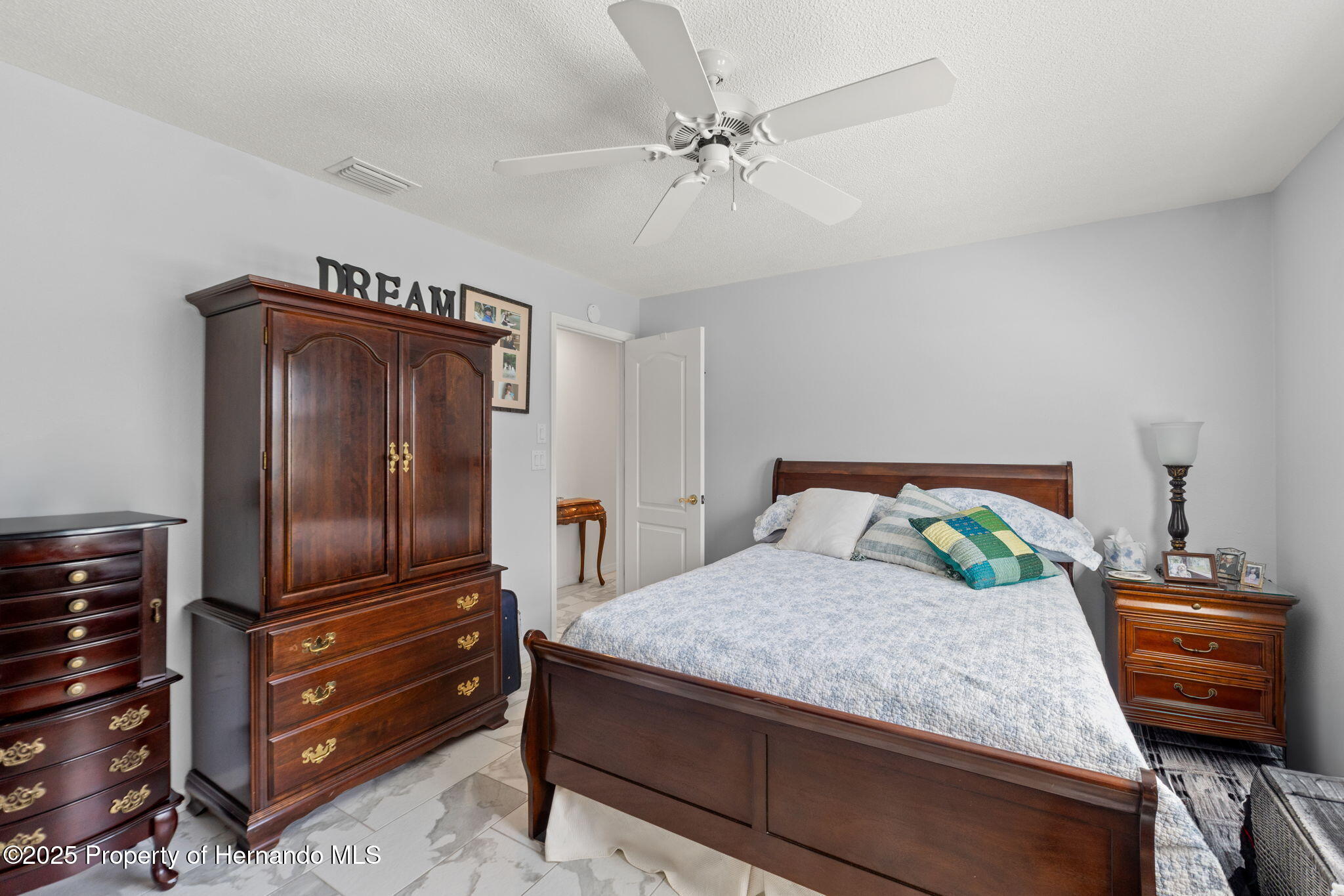 9276 Ashley Drive, Weeki Wachee, Florida image 27