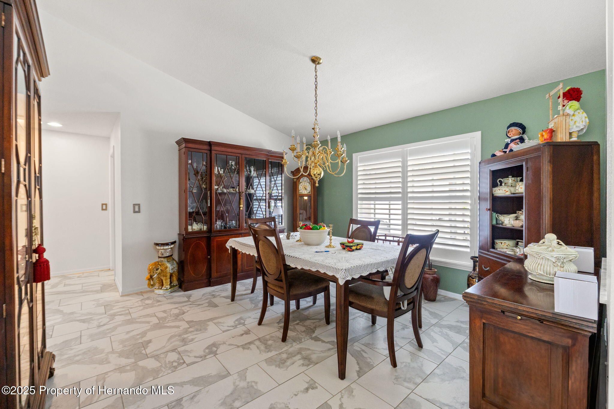9276 Ashley Drive, Weeki Wachee, Florida image 17