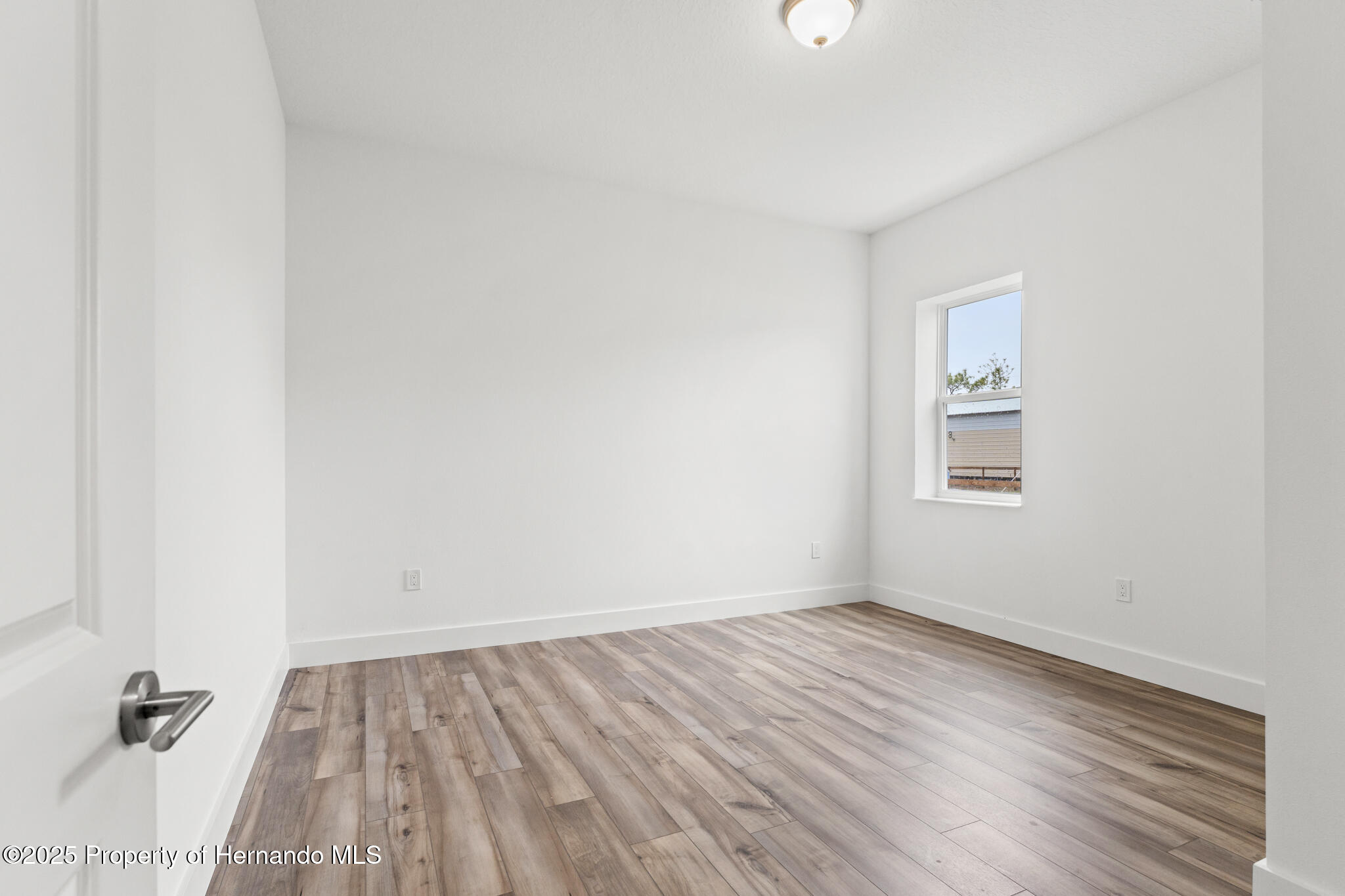 16023 Penn State Road, Weeki Wachee, Florida image 14