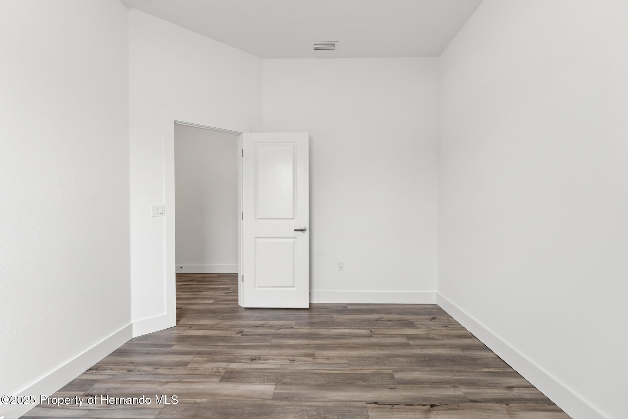 16023 Penn State Road, Weeki Wachee, Florida image 10