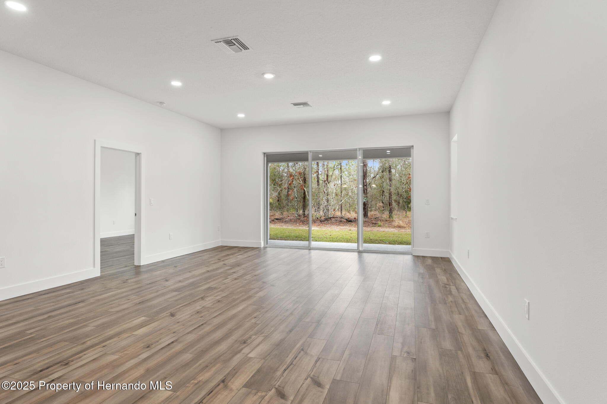 16023 Penn State Road, Weeki Wachee, Florida image 12