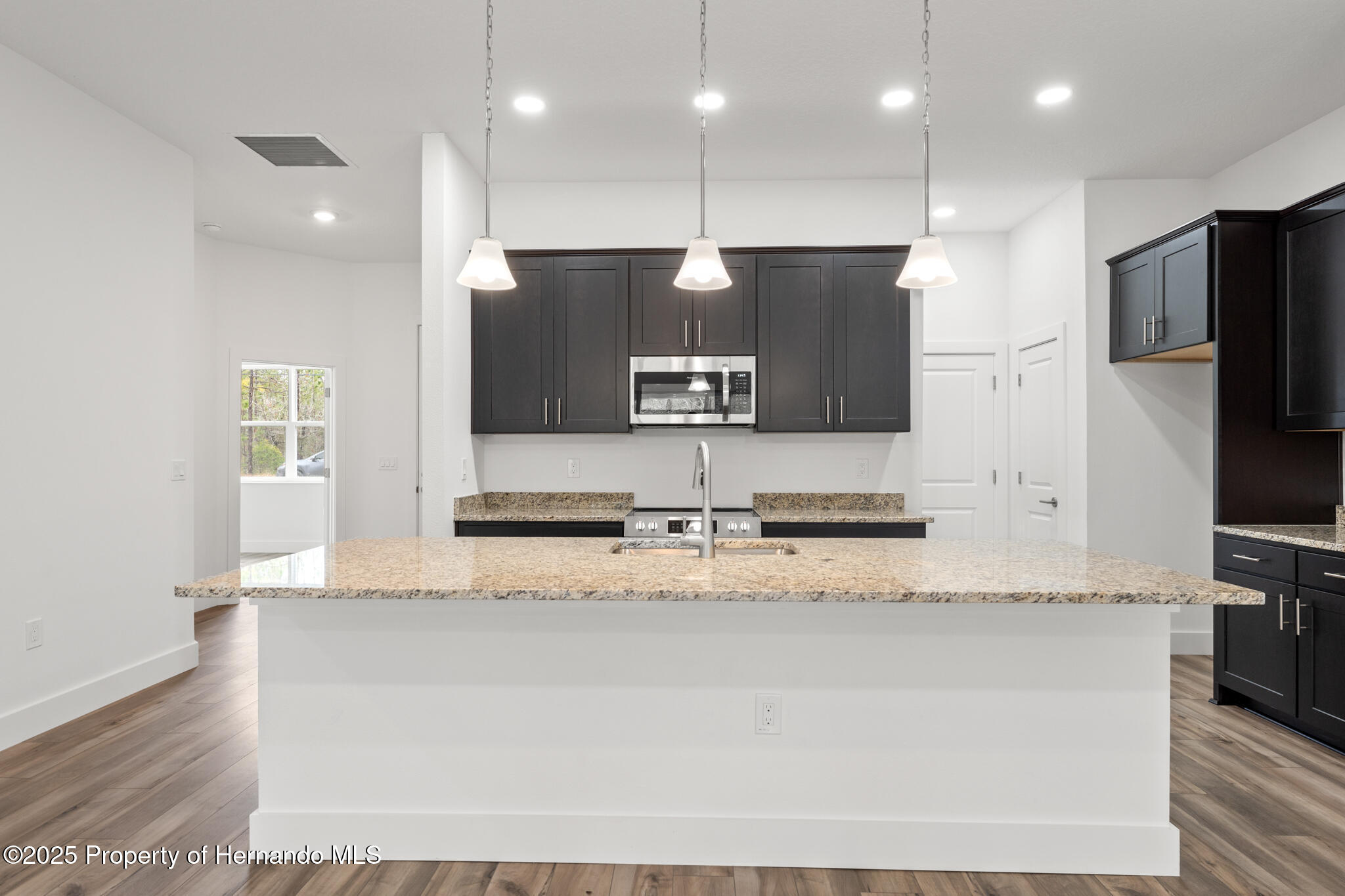16023 Penn State Road, Weeki Wachee, Florida image 28