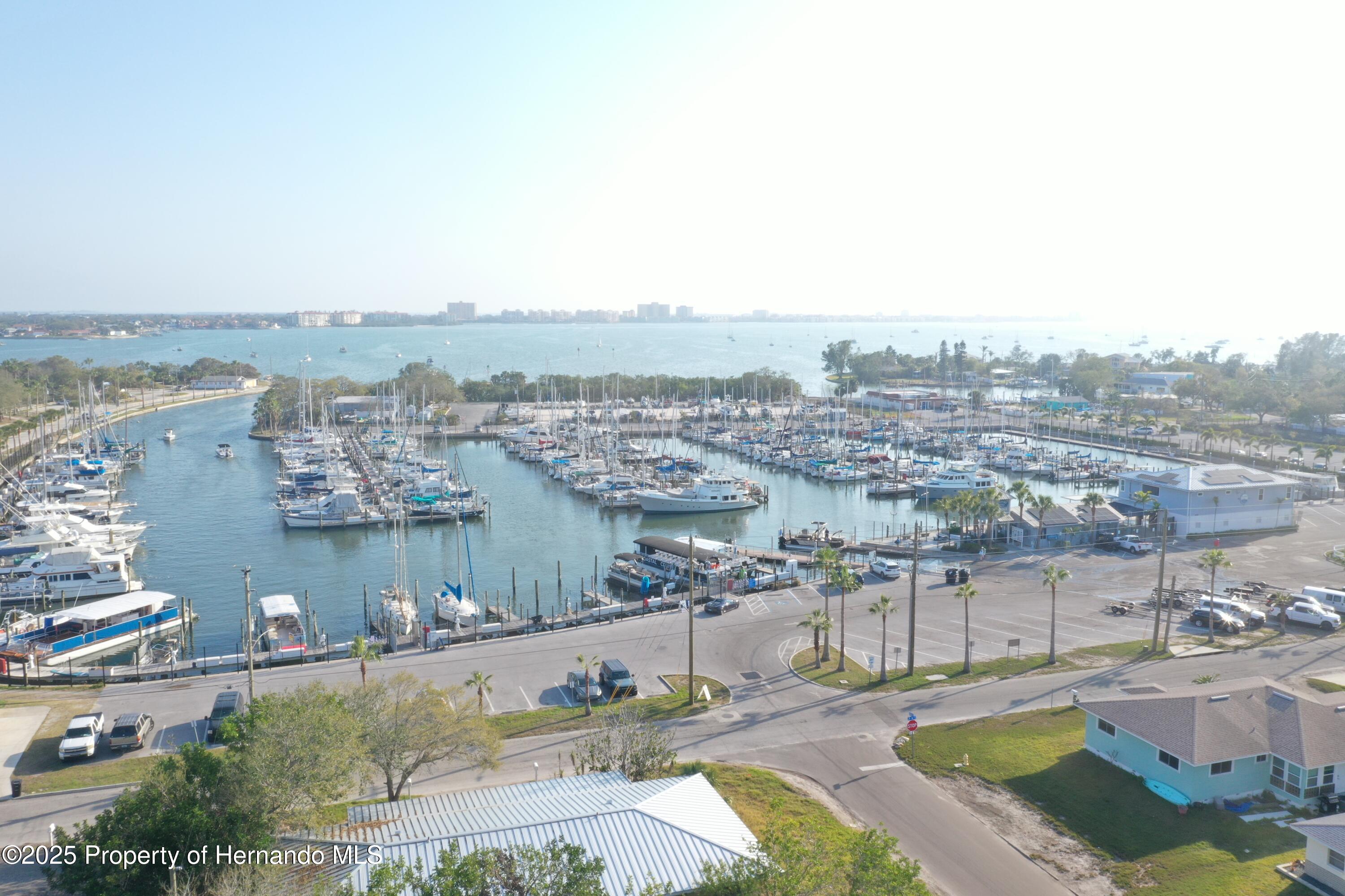 2818 46 Street, Gulfport, Florida image 3