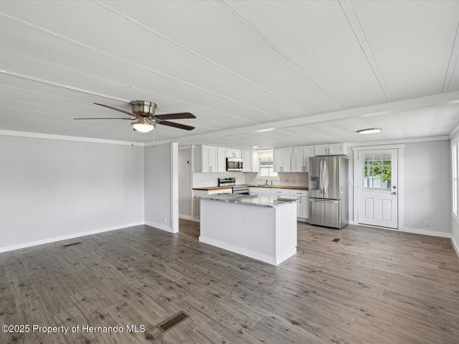 14200 Sandhurst Street, Brooksville, Florida image 16