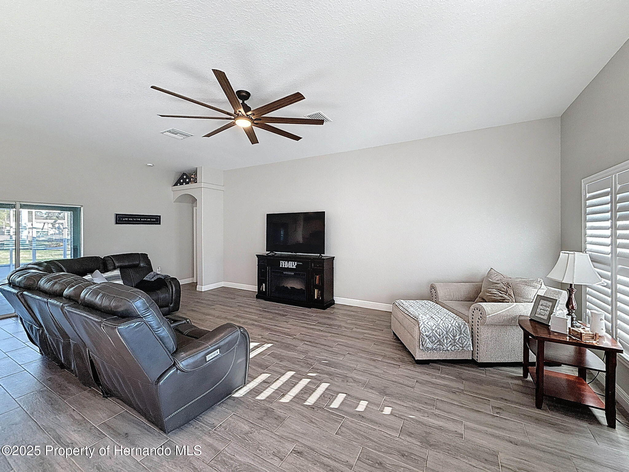 11160 Gyrafalcon Avenue, Weeki Wachee, Florida image 14