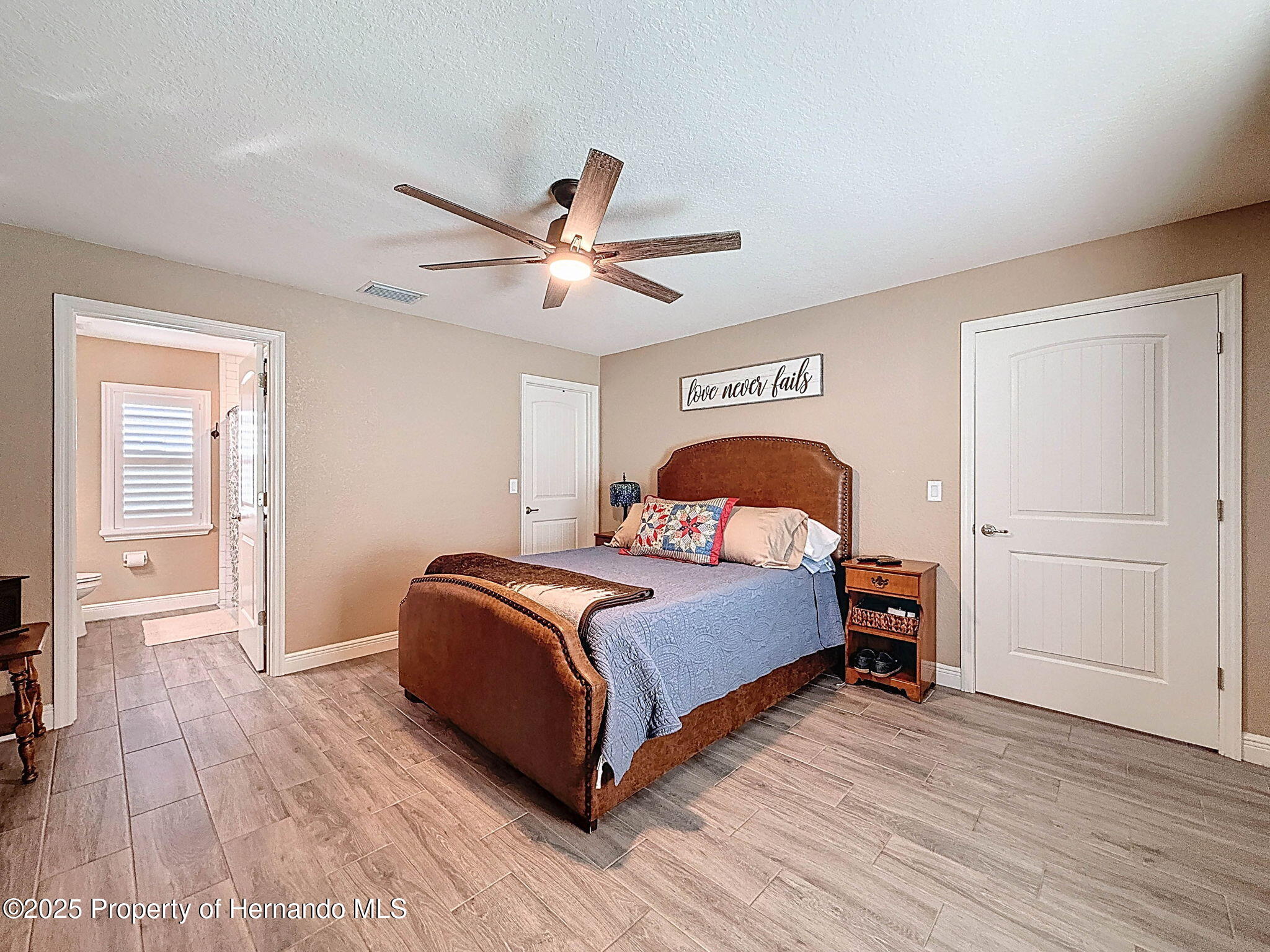 11160 Gyrafalcon Avenue, Weeki Wachee, Florida image 45
