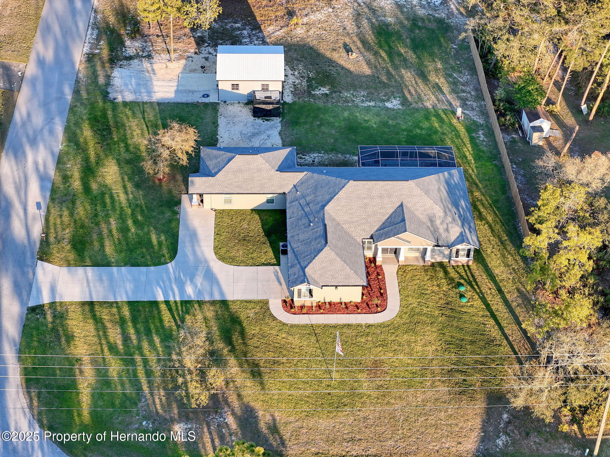 11160 Gyrafalcon Avenue, Weeki Wachee, Florida image 7