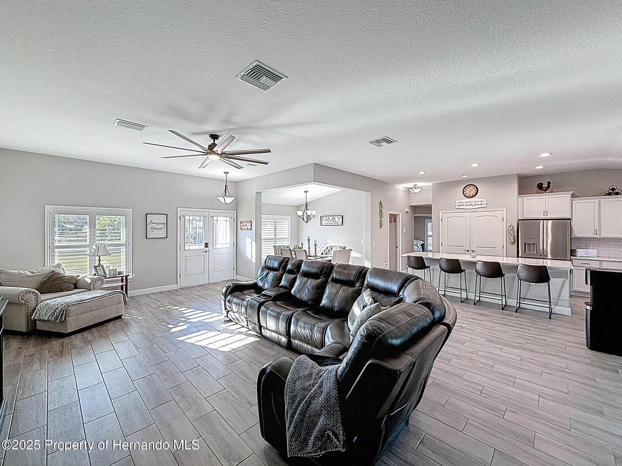 11160 Gyrafalcon Avenue, Weeki Wachee, Florida image 10