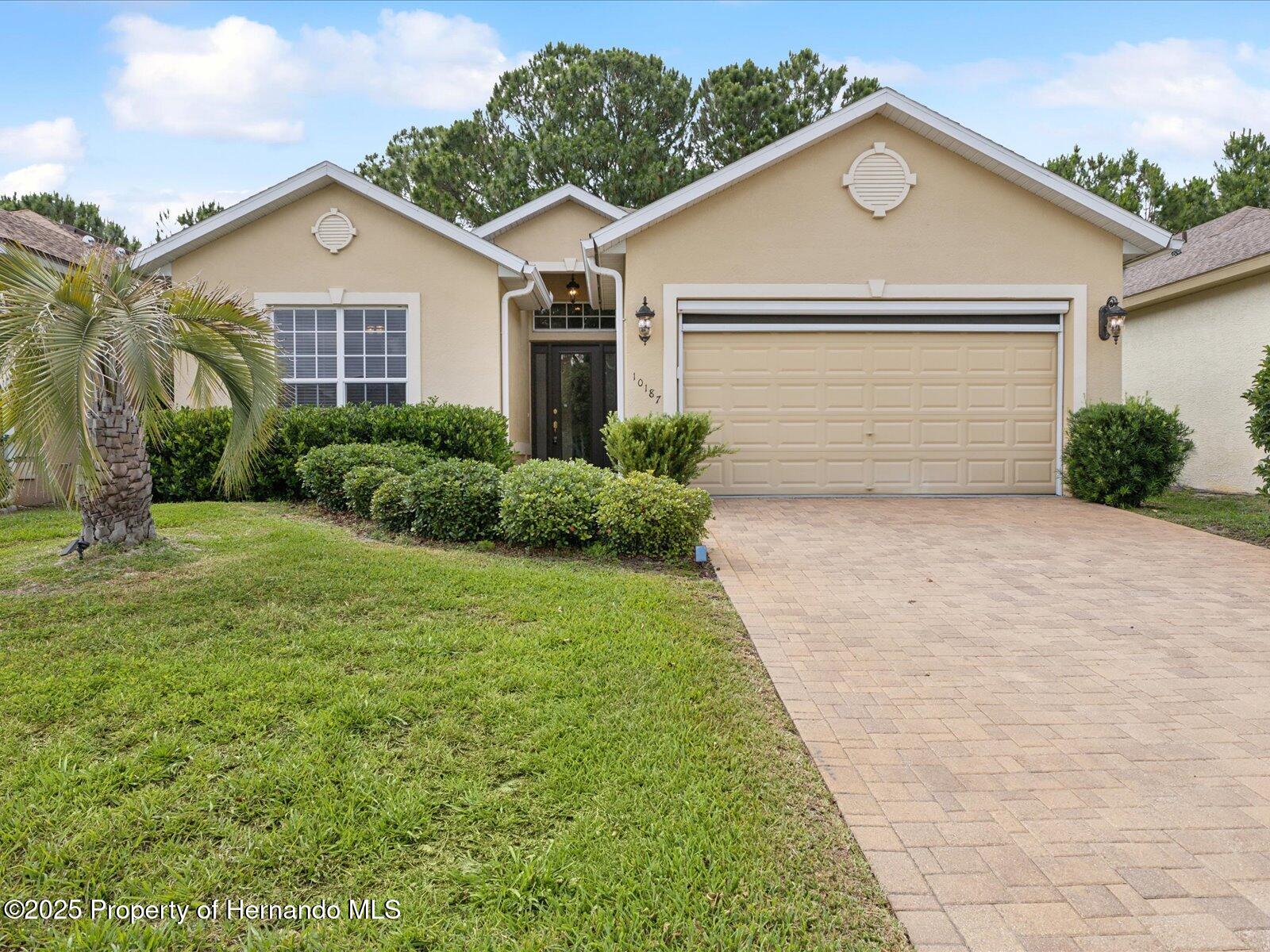 10187 Holly Berry Drive, Weeki Wachee, Florida image 37