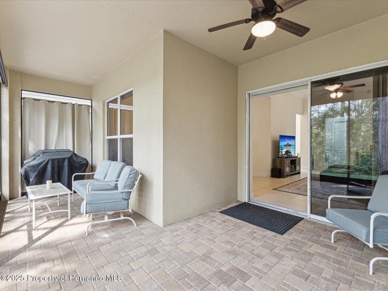 10187 Holly Berry Drive, Weeki Wachee, Florida image 33