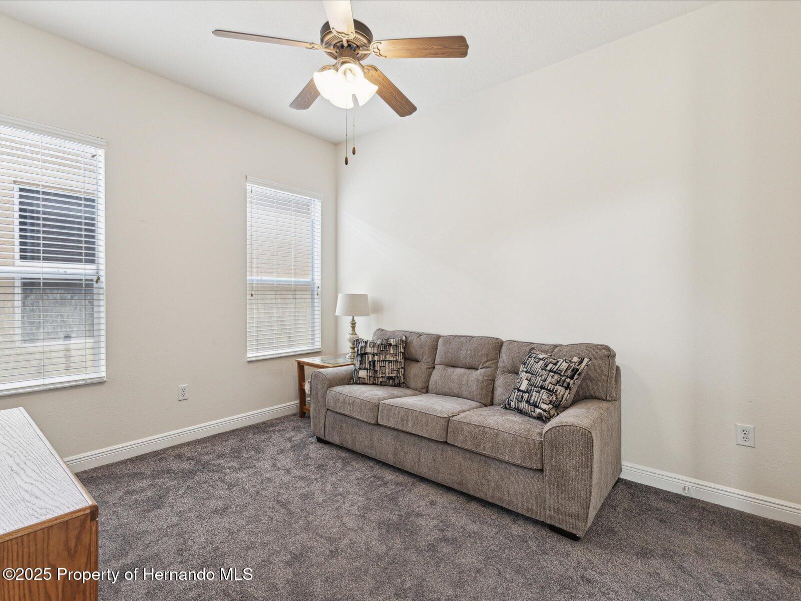 10187 Holly Berry Drive, Weeki Wachee, Florida image 25