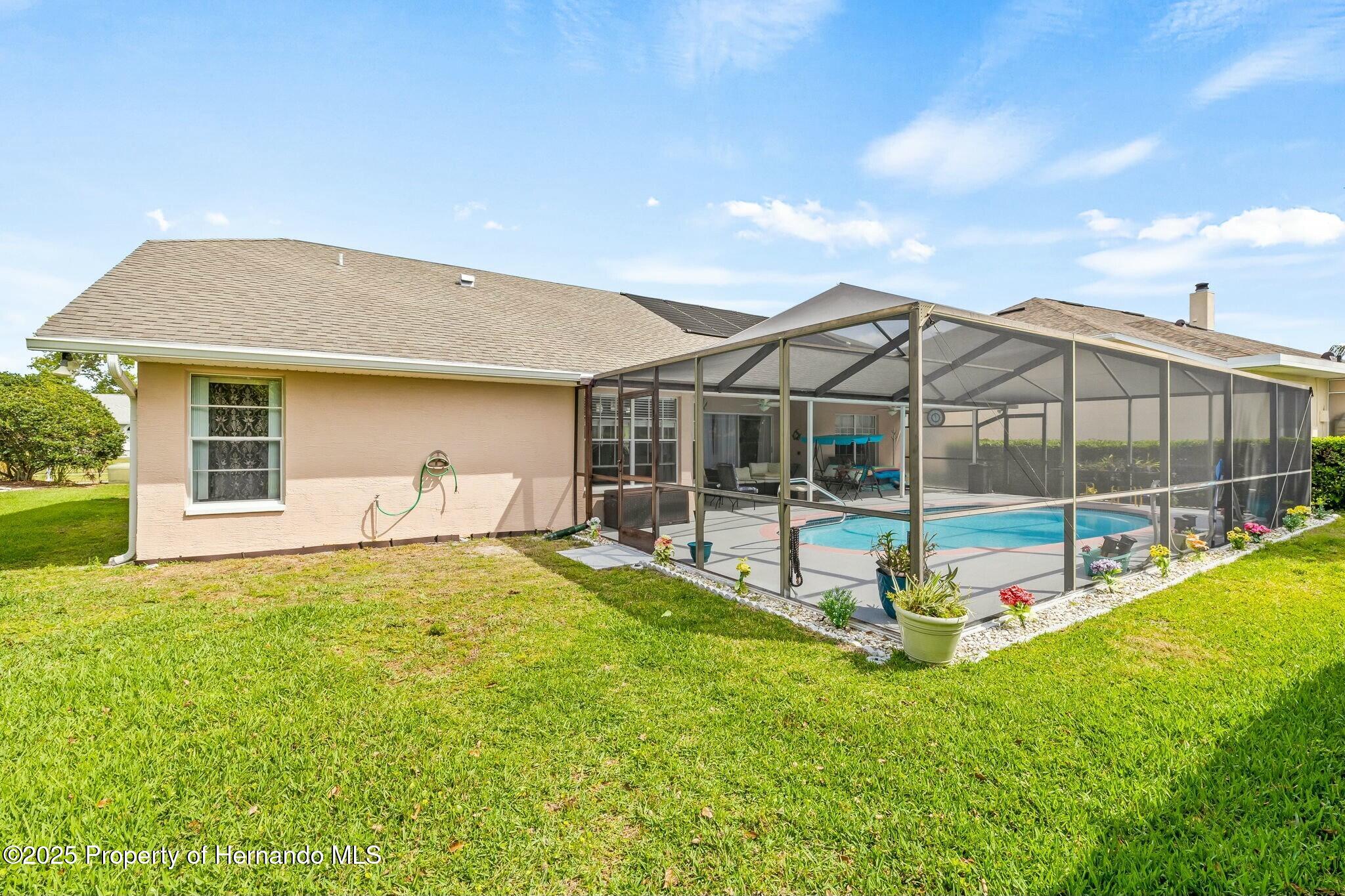 8816 Cadhay Drive, Hudson, Florida image 8