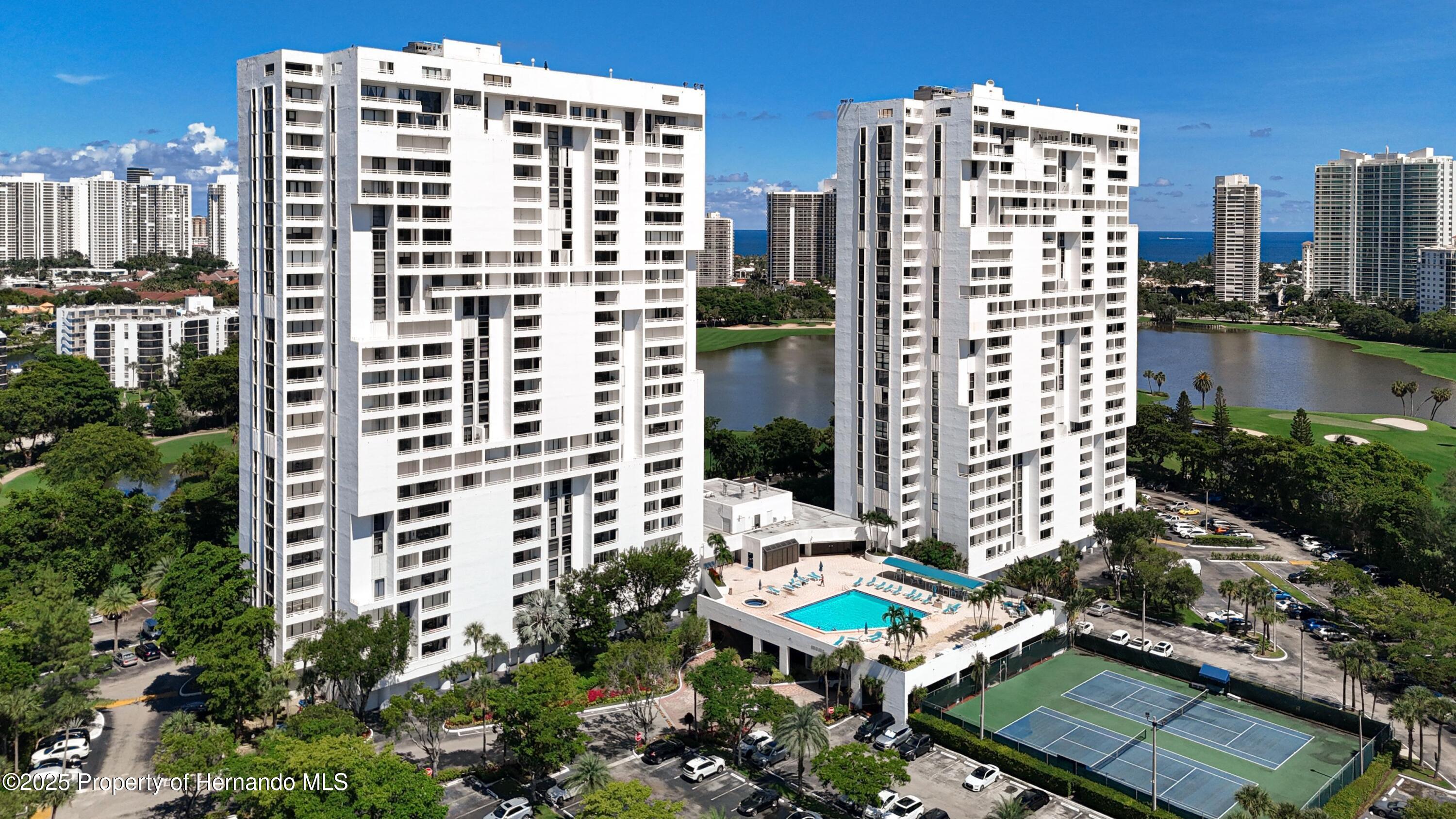 20225 NE 34th Court #817, Miami, Florida image 1