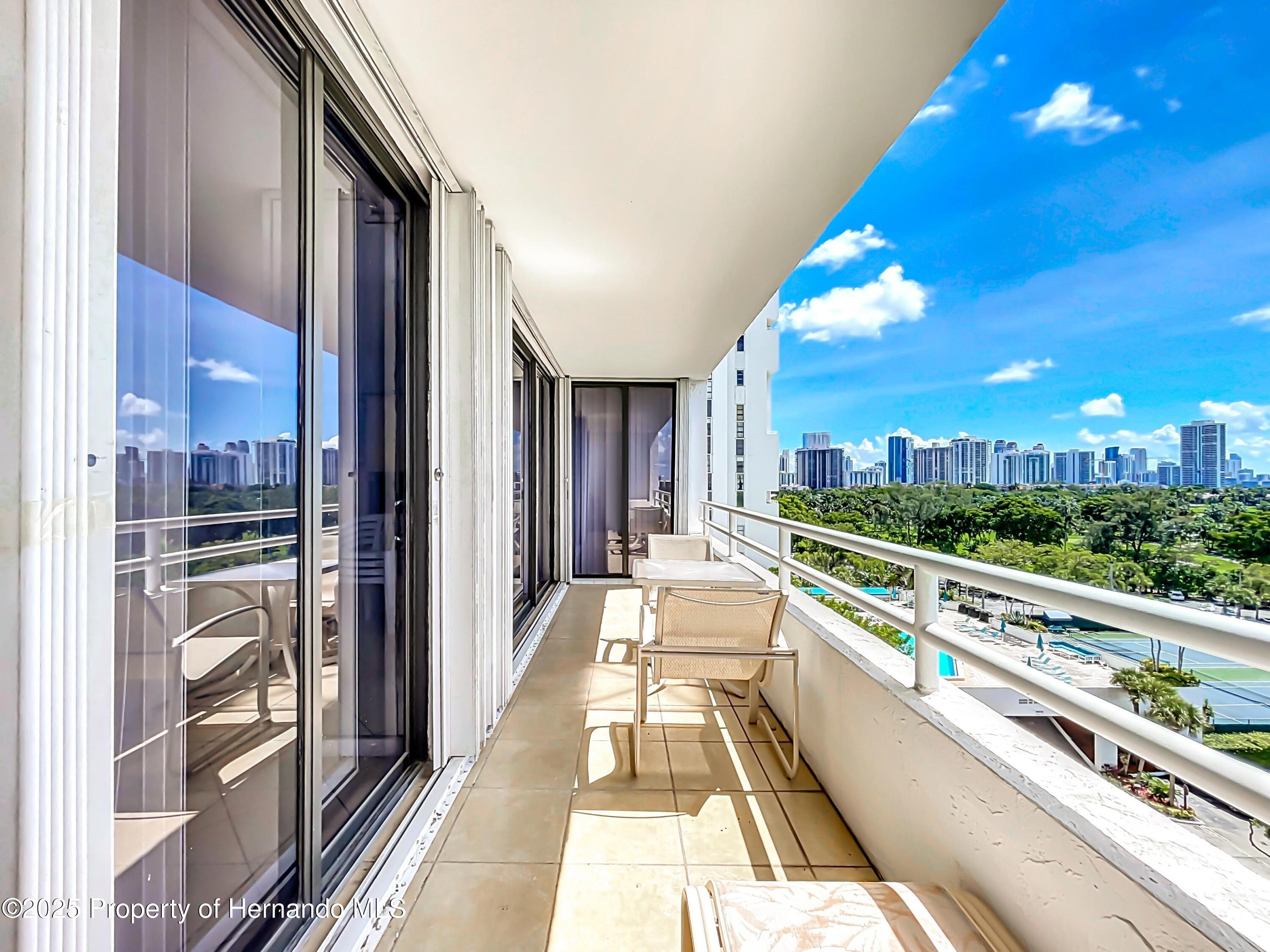 20225 NE 34th Court #817, Miami, Florida image 37