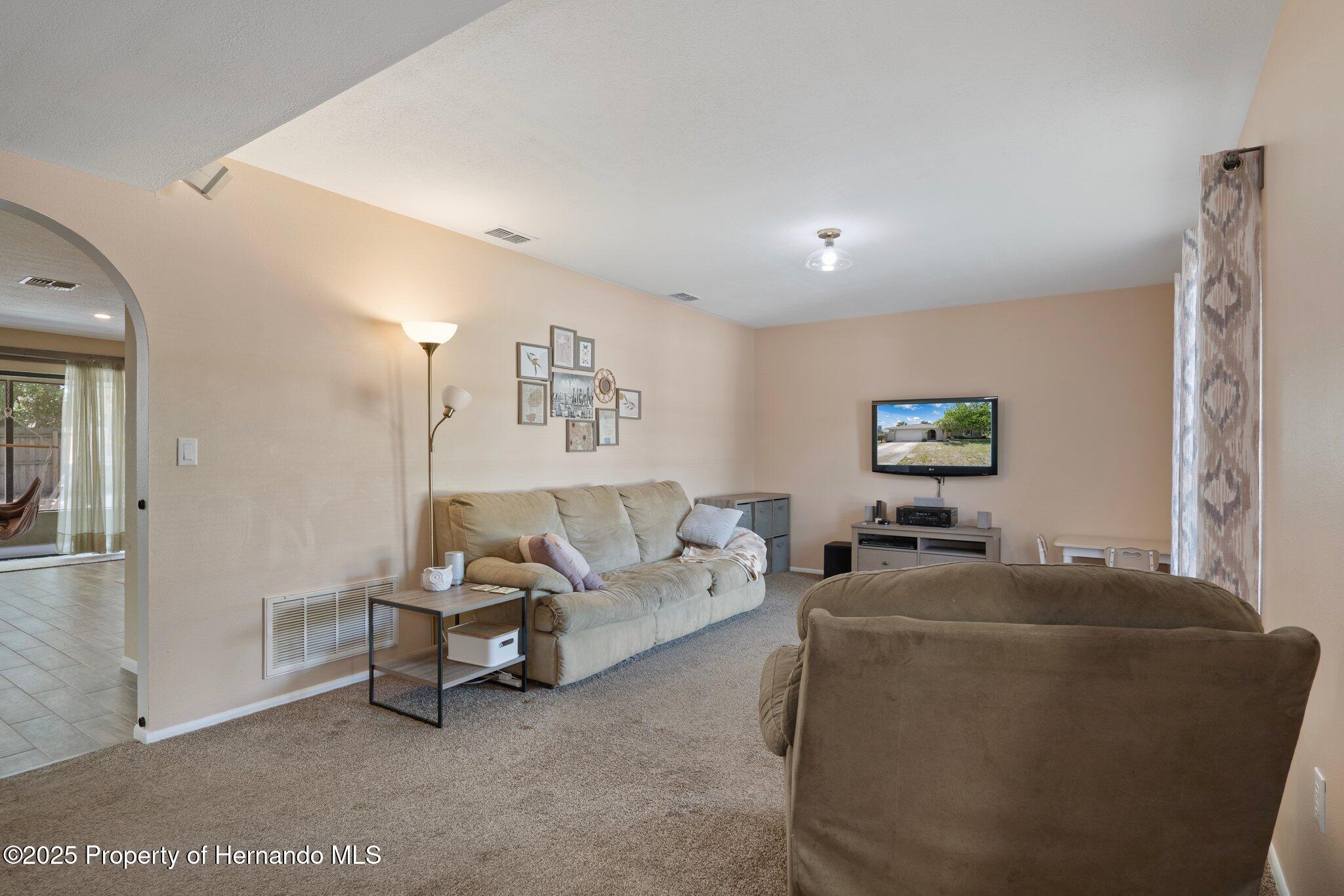 5263 Kirkwood Avenue, Spring Hill, Florida image 16