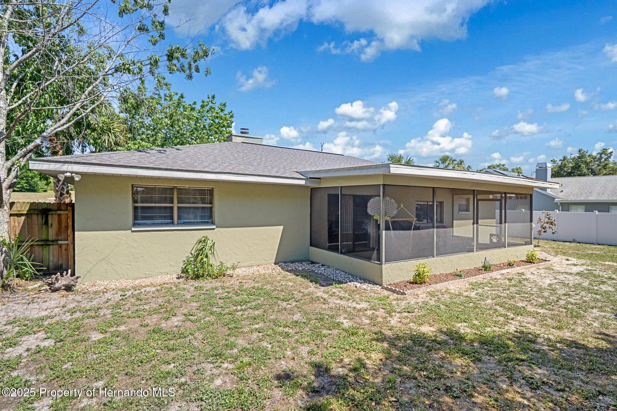 5263 Kirkwood Avenue, Spring Hill, Florida image 3