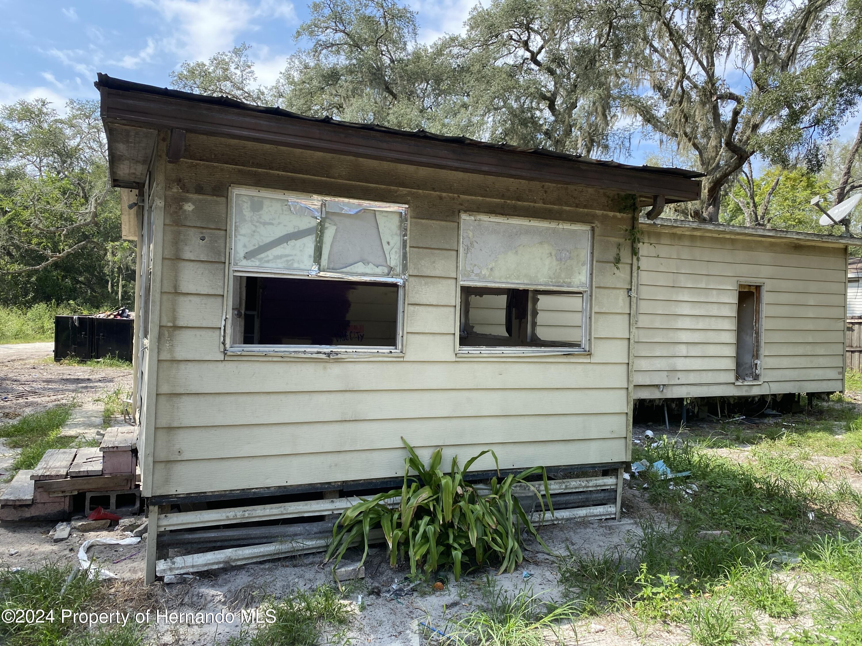 4332 Pocahontas Drive, Dade City, Florida image 5