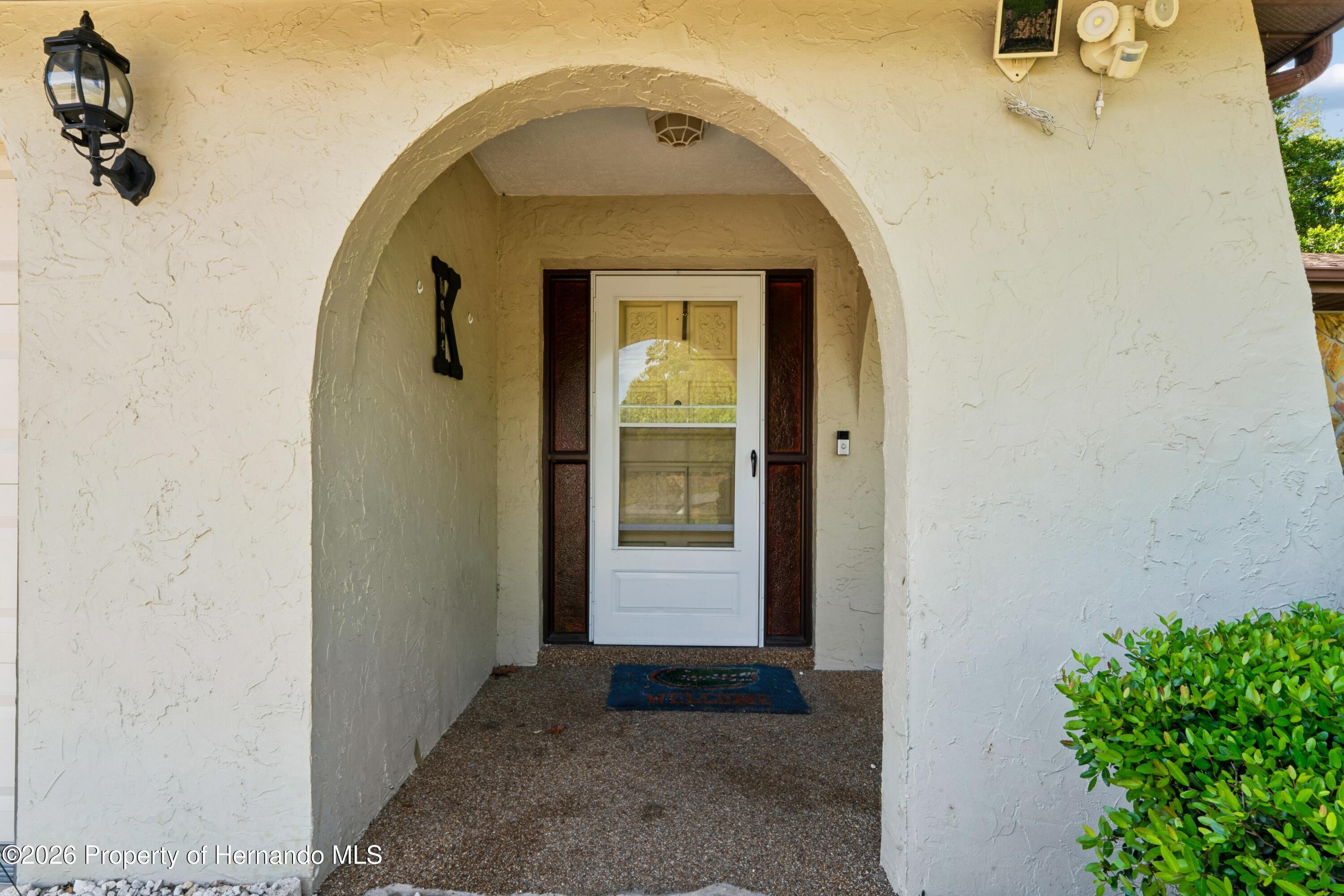 11122 Maderia Street