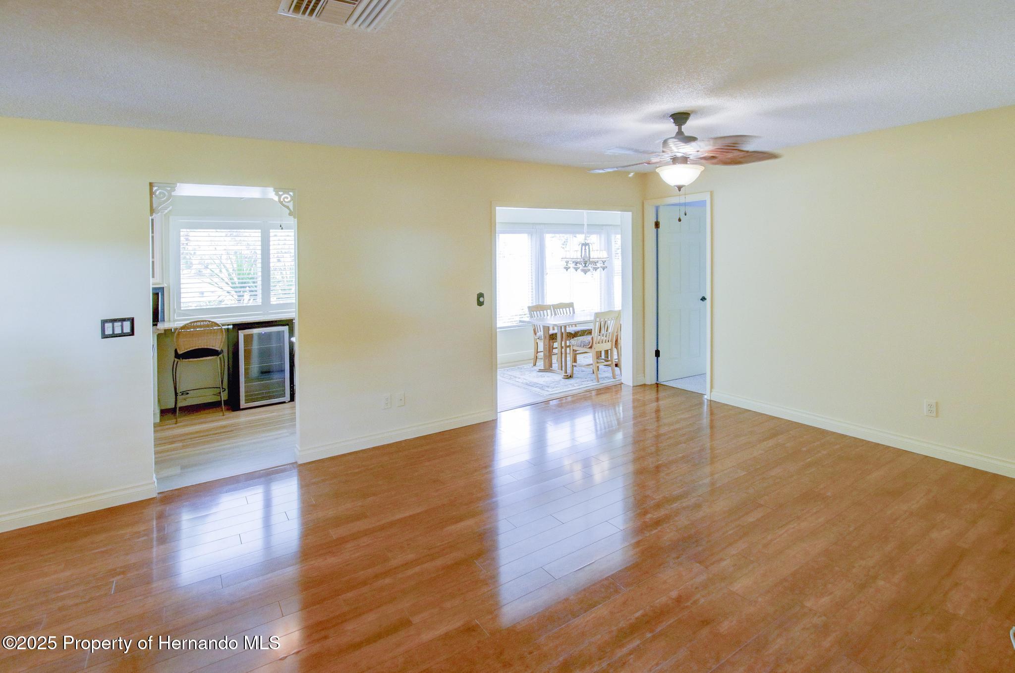 7662 St Andrews Boulevard, Weeki Wachee, Florida image 12