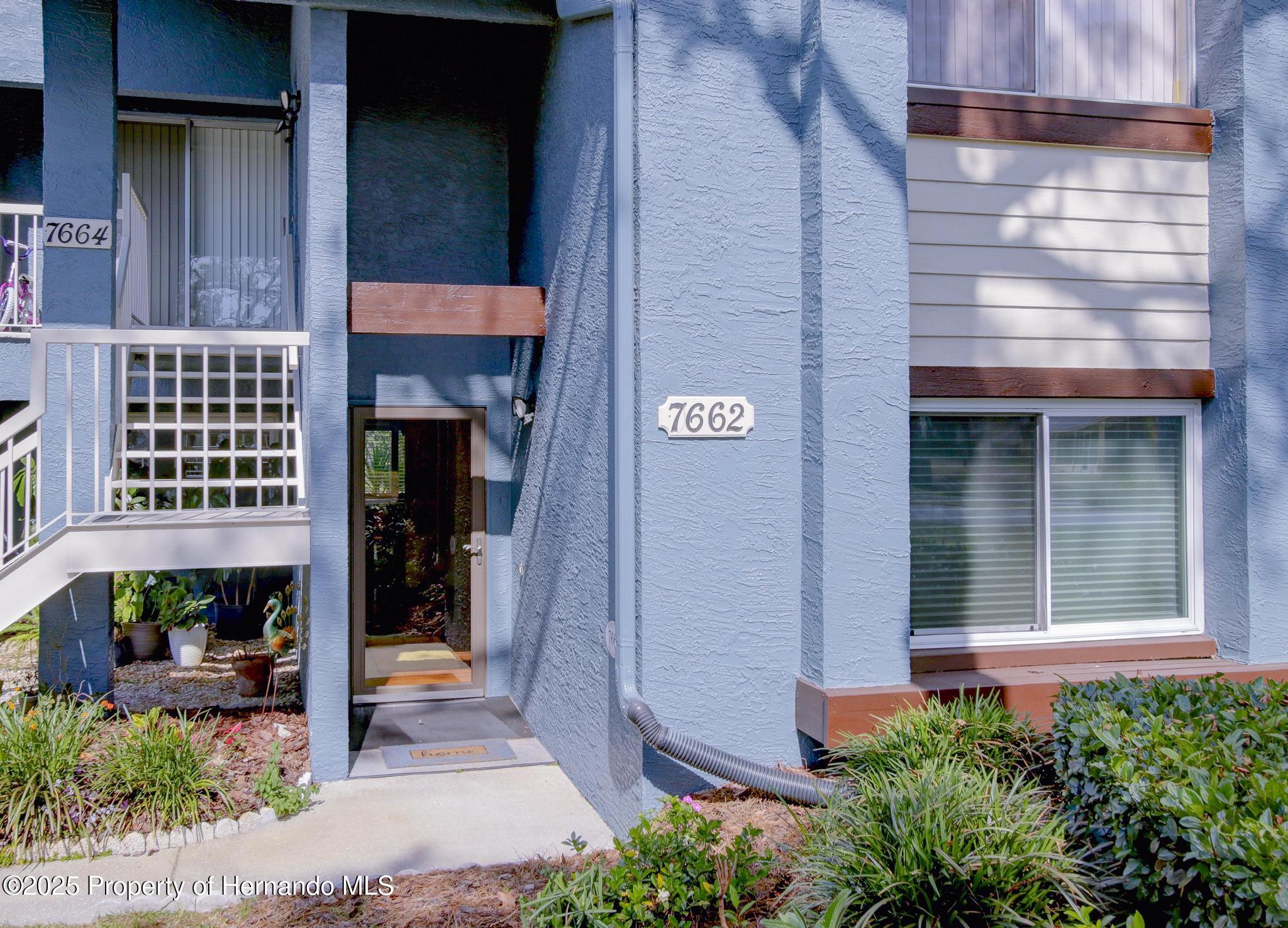 7662 St Andrews Boulevard, Weeki Wachee, Florida image 3