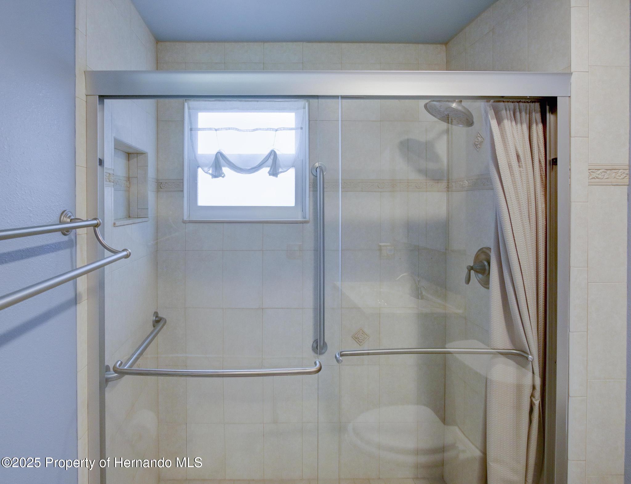 7662 St Andrews Boulevard, Weeki Wachee, Florida image 16