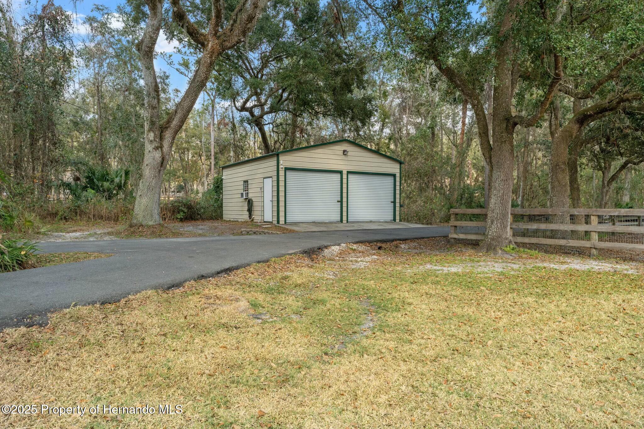 5329 Utopia Place, Brooksville, Florida image 5