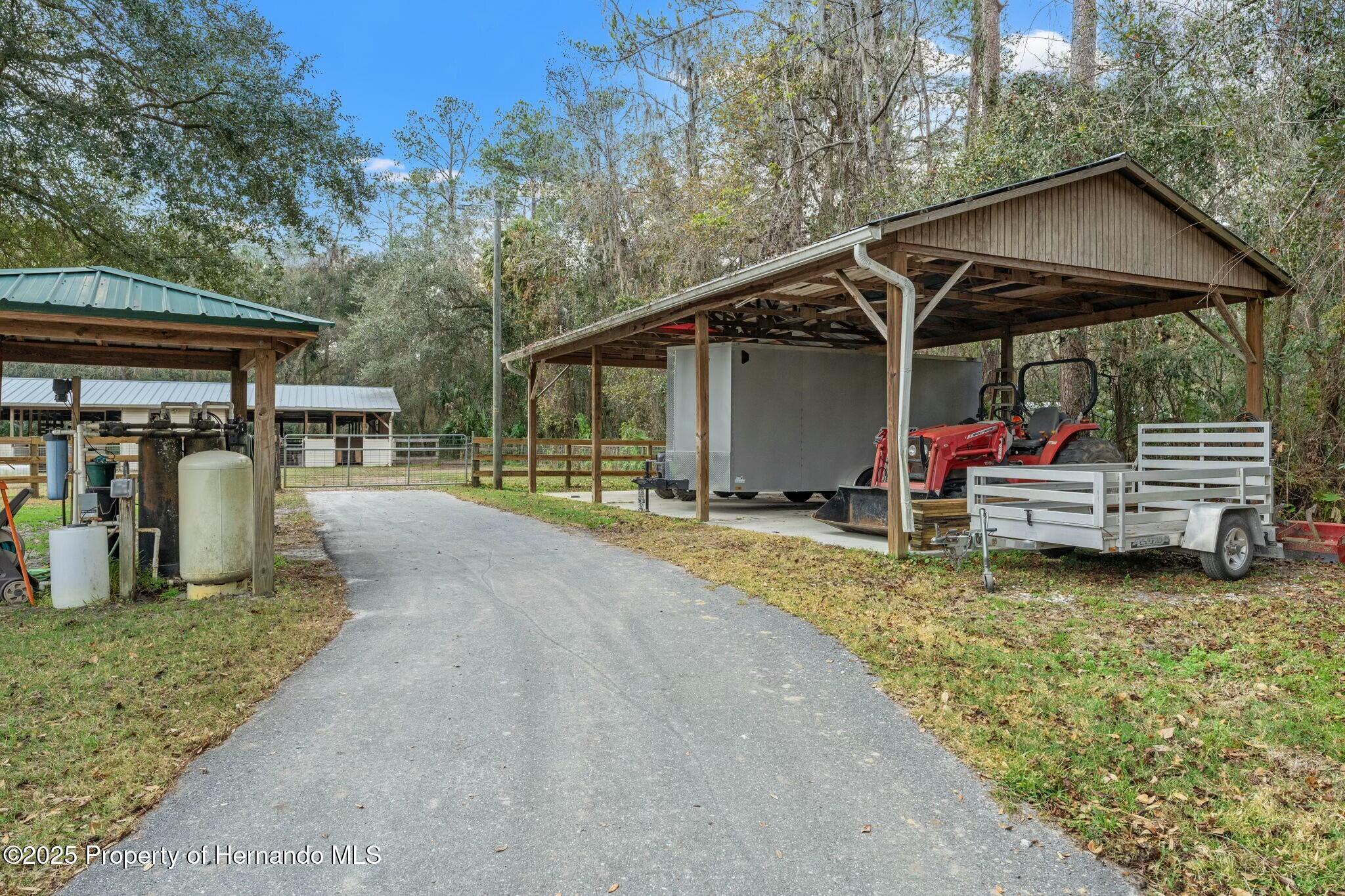 5329 Utopia Place, Brooksville, Florida image 7
