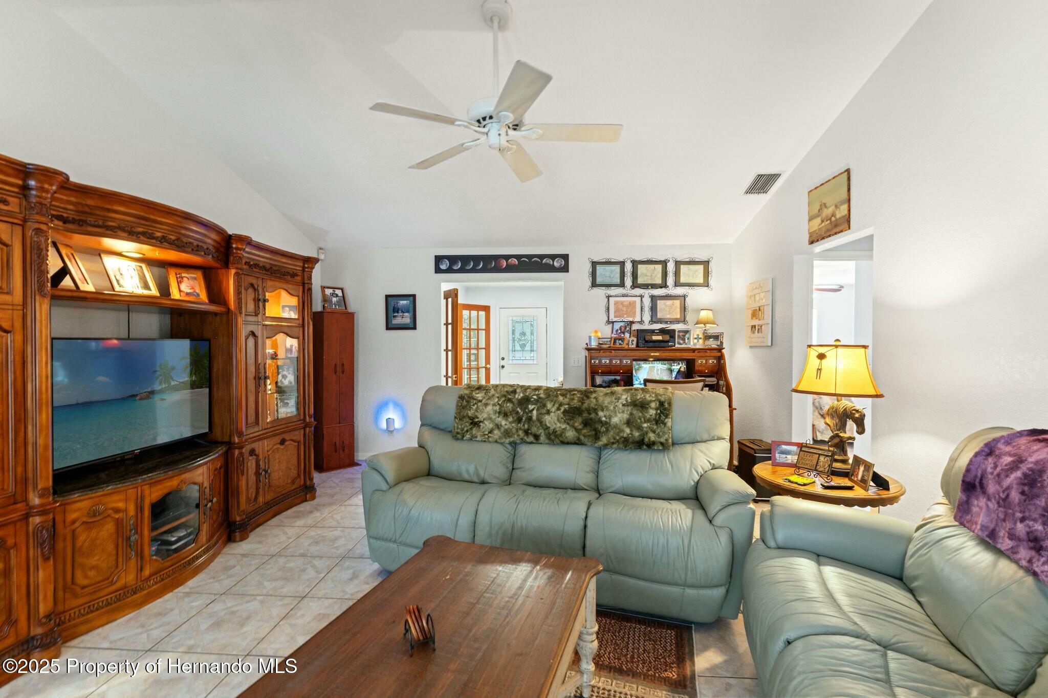 5329 Utopia Place, Brooksville, Florida image 21