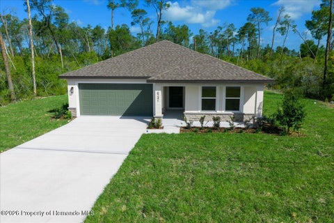 Homes For Sale - 6241 Freeport Drive<br/> Spring Hill, FL 34608