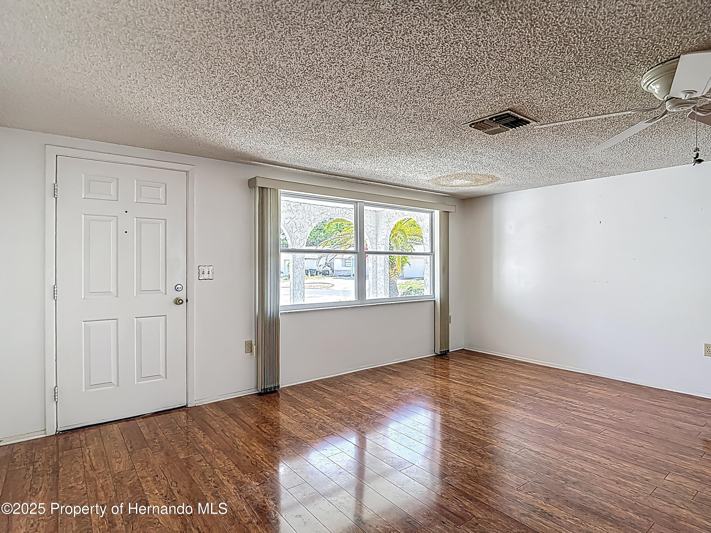 7736 Gaston Drive, Port Richey, Florida image 11