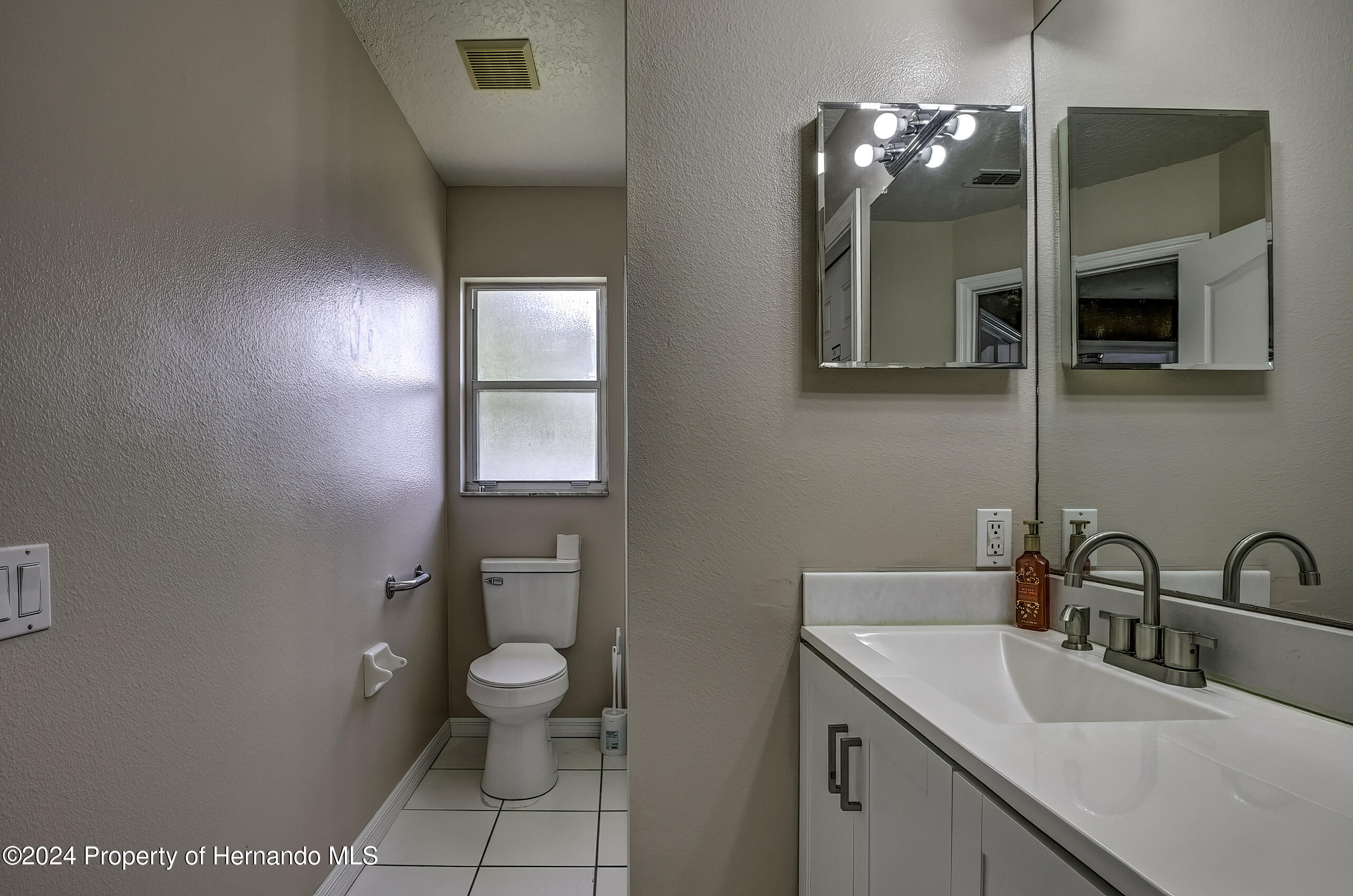 Spring Hill, Florida 34609, United States, 3 Bedrooms Bedrooms, ,2 BathroomsBathrooms,Residential,Active,24889