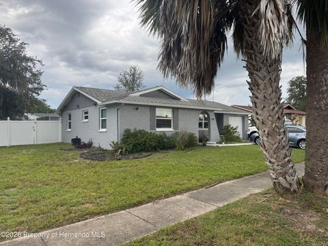 Homes For Sale - 12625 Cedar Ridge Drive<br/> Hudson, FL 34669