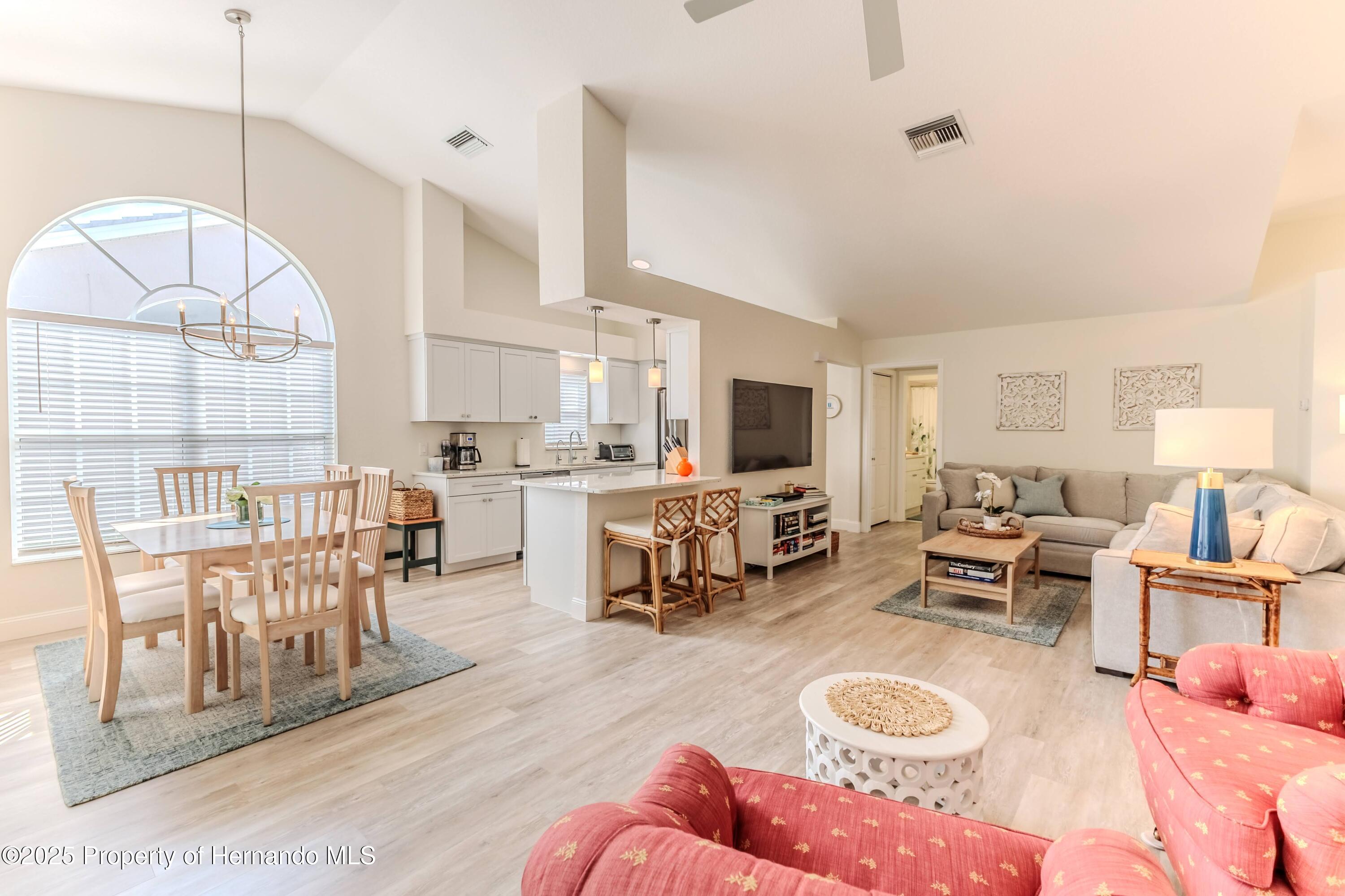 9135 Rhett Lane, Weeki Wachee, Florida image 12