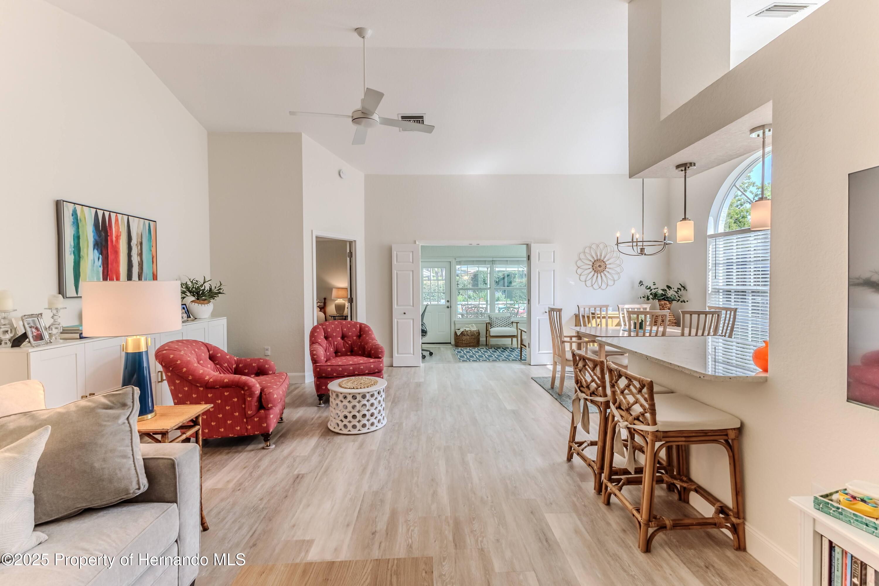9135 Rhett Lane, Weeki Wachee, Florida image 11