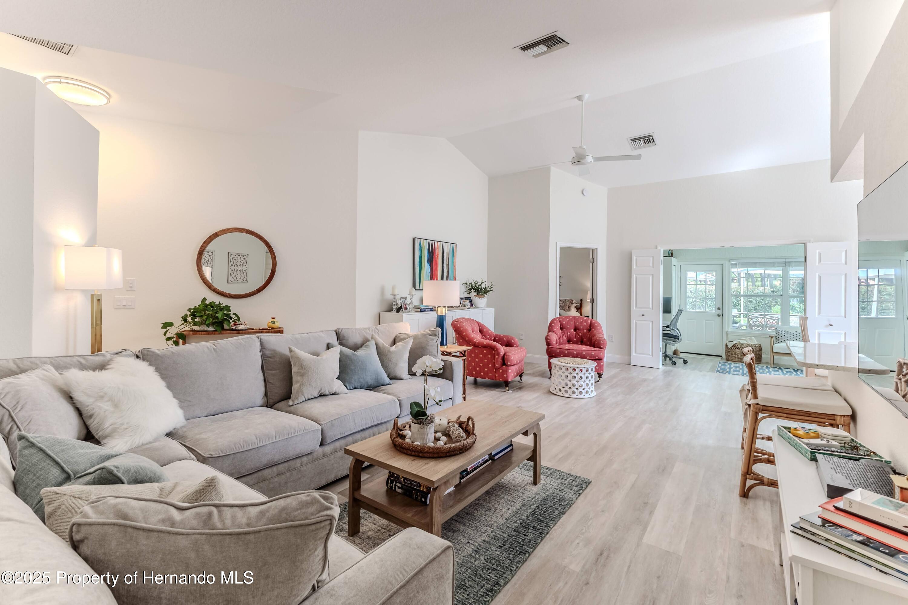 9135 Rhett Lane, Weeki Wachee, Florida image 34