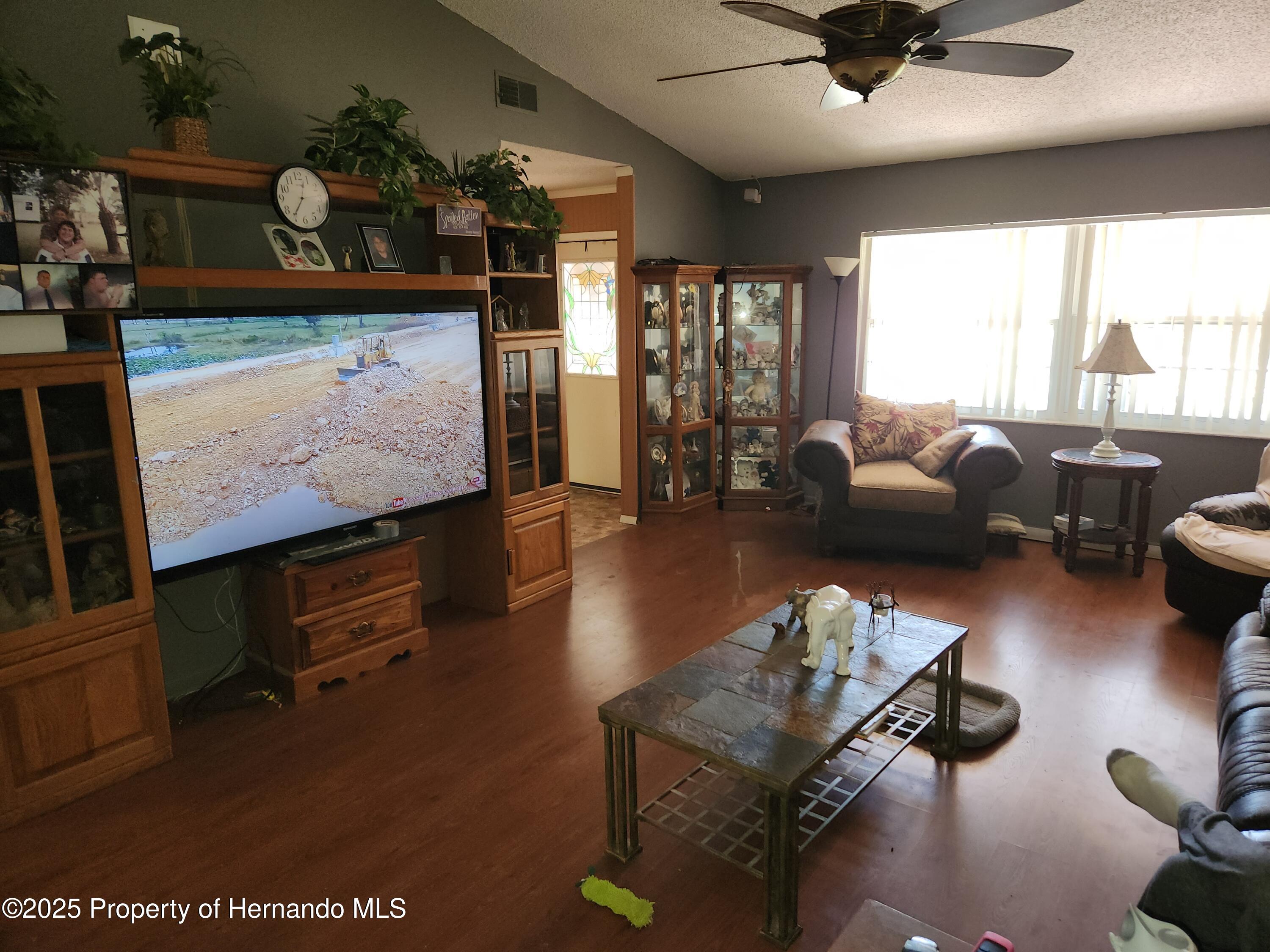 11187 Blythville Road, Spring Hill, Florida image 5