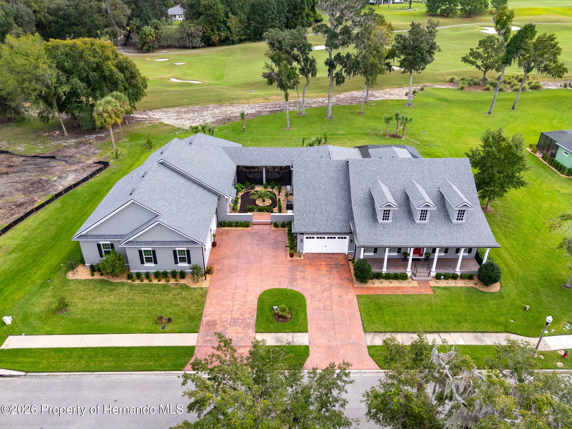 6084 Summit View Drive
