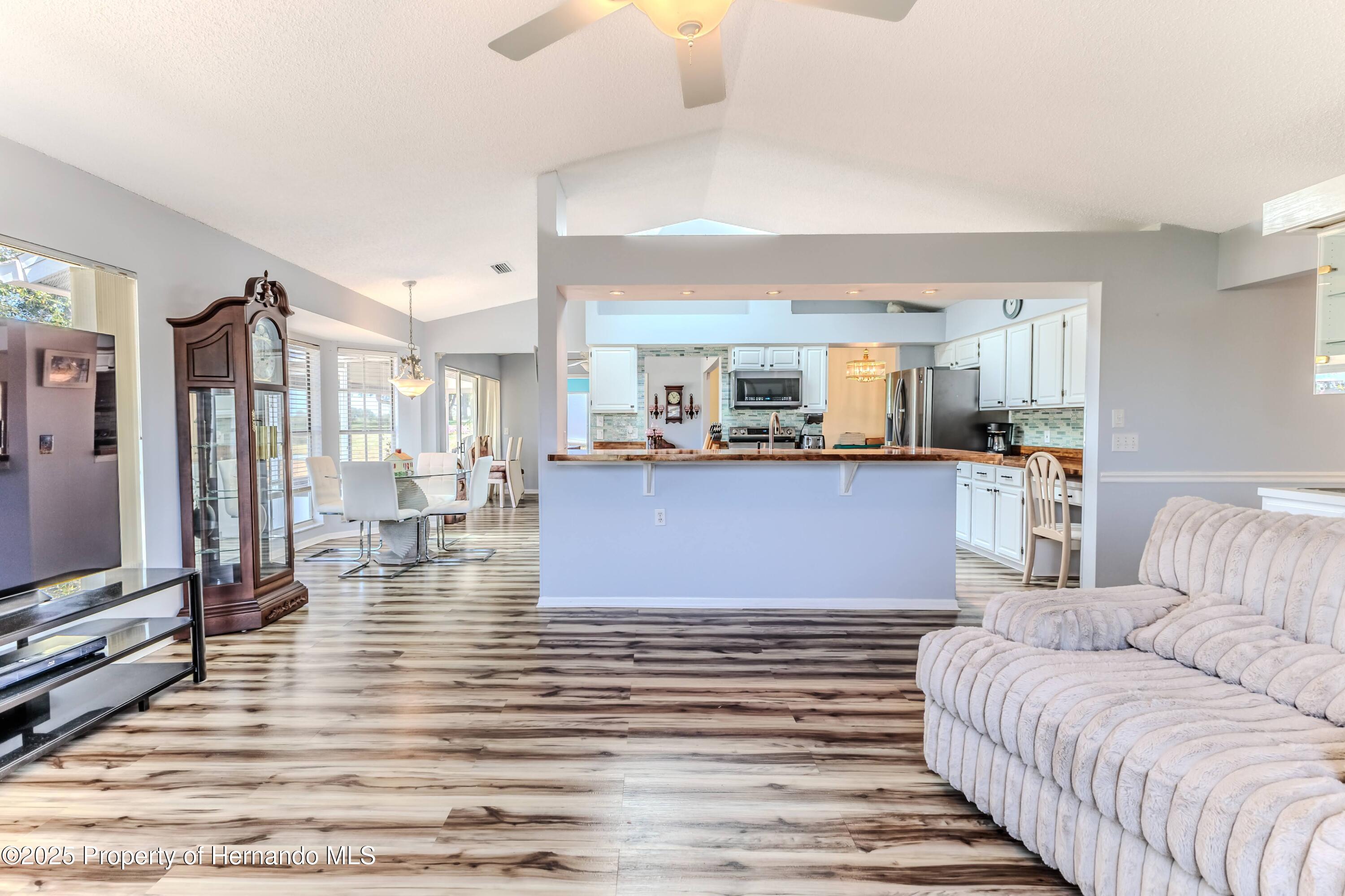 2327 Morning Glory Trail, Spring Hill, Florida image 21