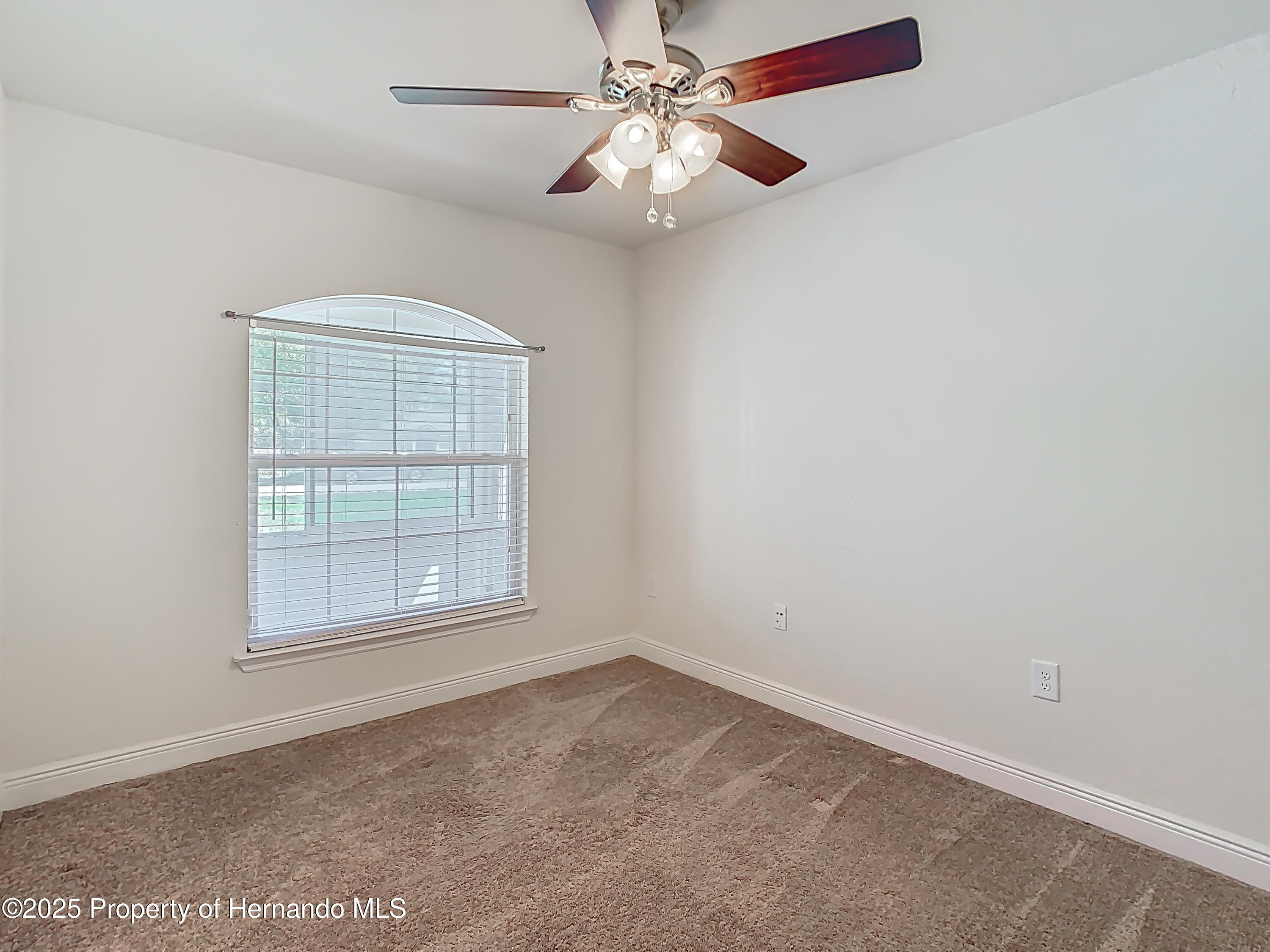 2433 Fairview Road, Spring Hill, Florida image 16