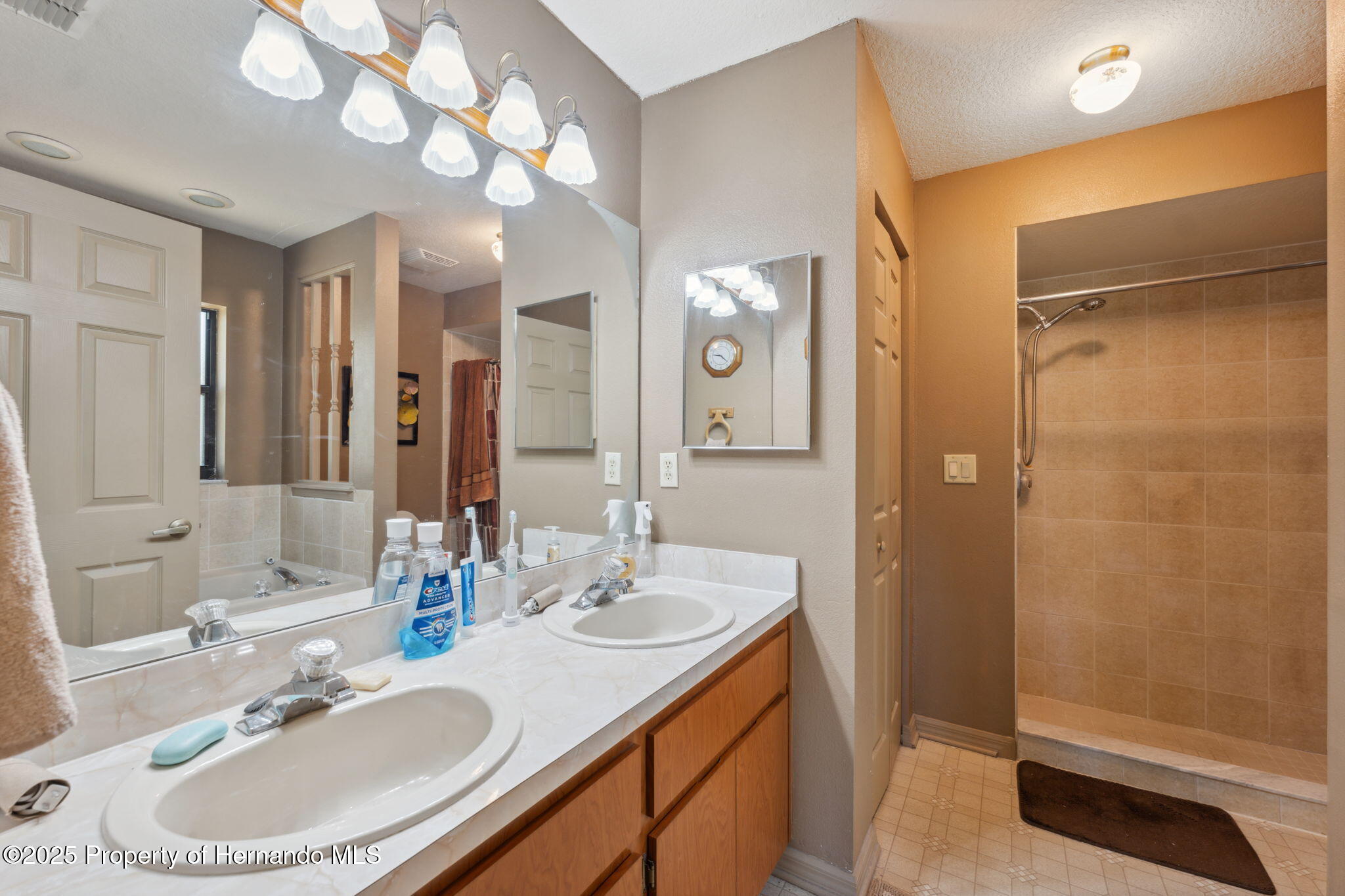 6080 Dexter Lane, Brooksville, Florida image 21