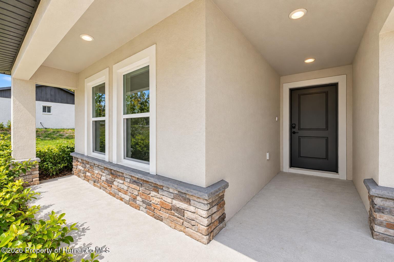 11041 Spoonbill Road